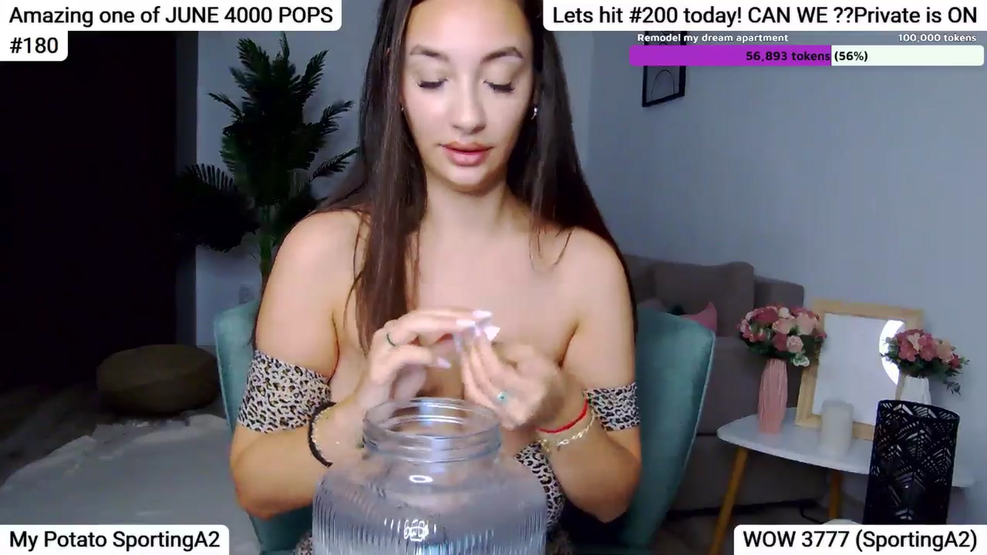 Gallery image thumbnail from SkyV_'s myfreecams stream on, 06/15/2025, 20:04 image 13 of 20