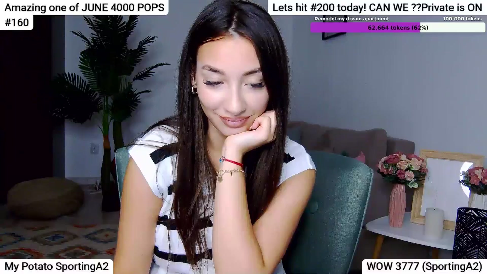 Gallery image thumbnail from SkyV_'s myfreecams stream on, 06/15/2025, 22:01 image 2 of 20