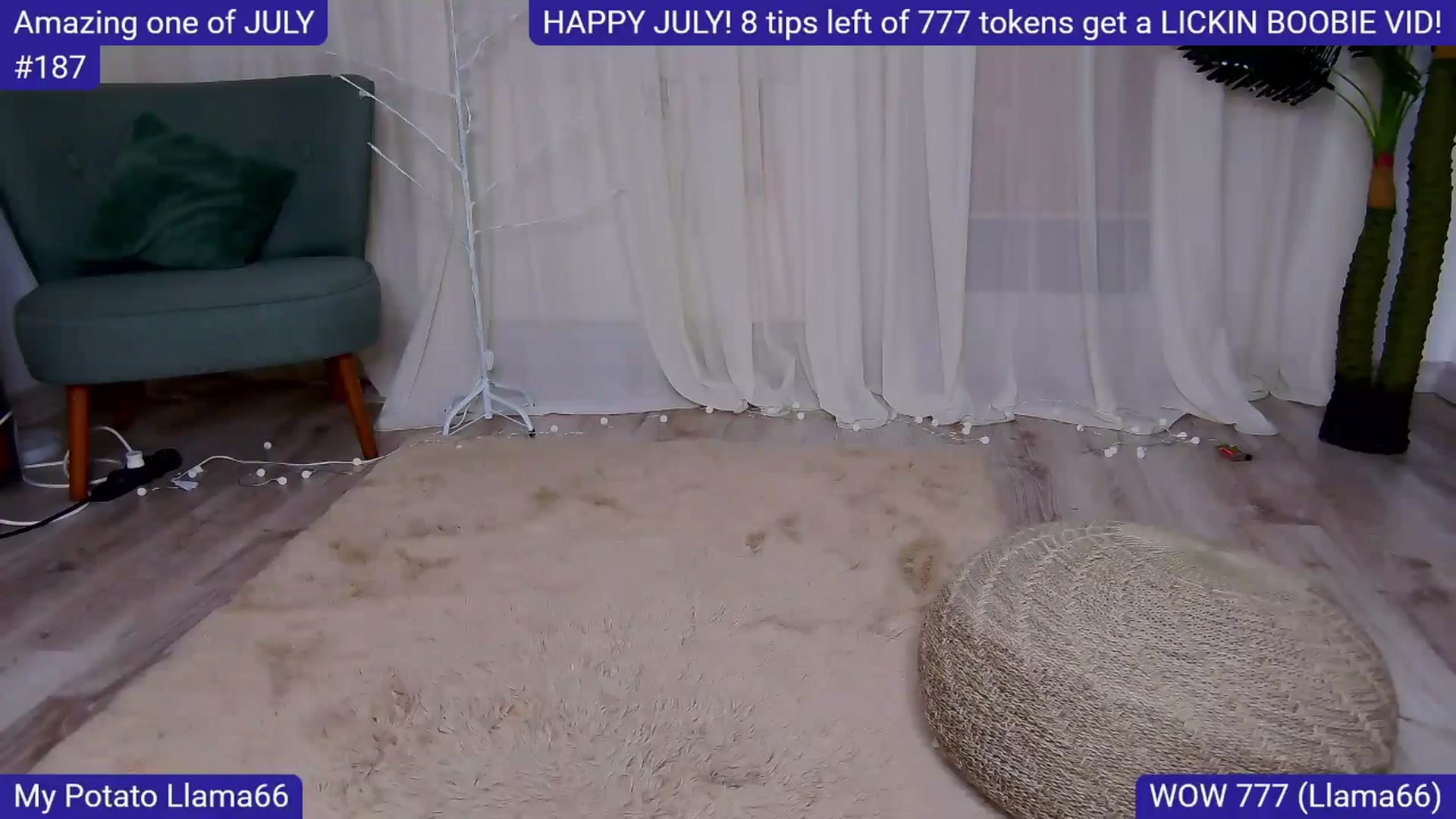 Gallery image thumbnail from SkyV_'s myfreecams stream on, 07/01/2025, 19:49 image 2 of 20