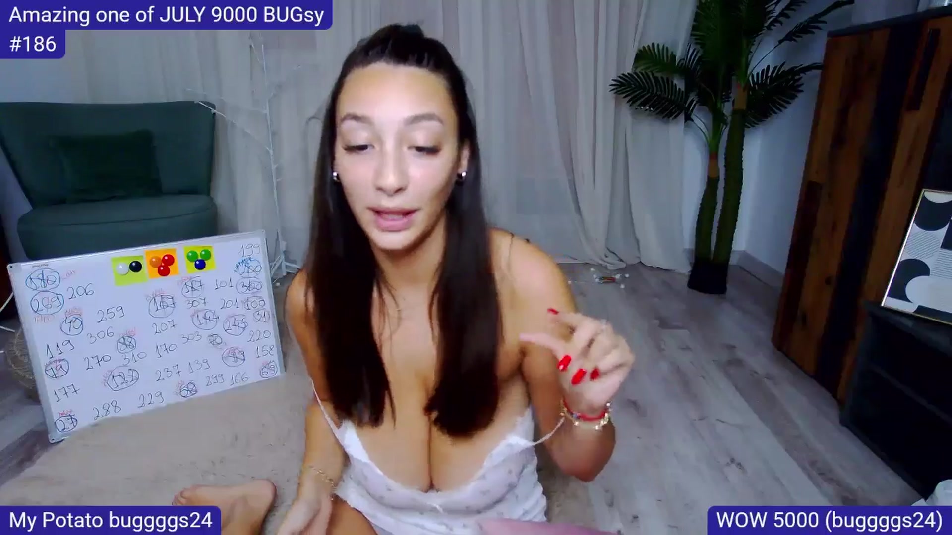 Gallery image thumbnail from SkyV_'s myfreecams stream on, 07/27/2025, 20:34 image 19 of 20