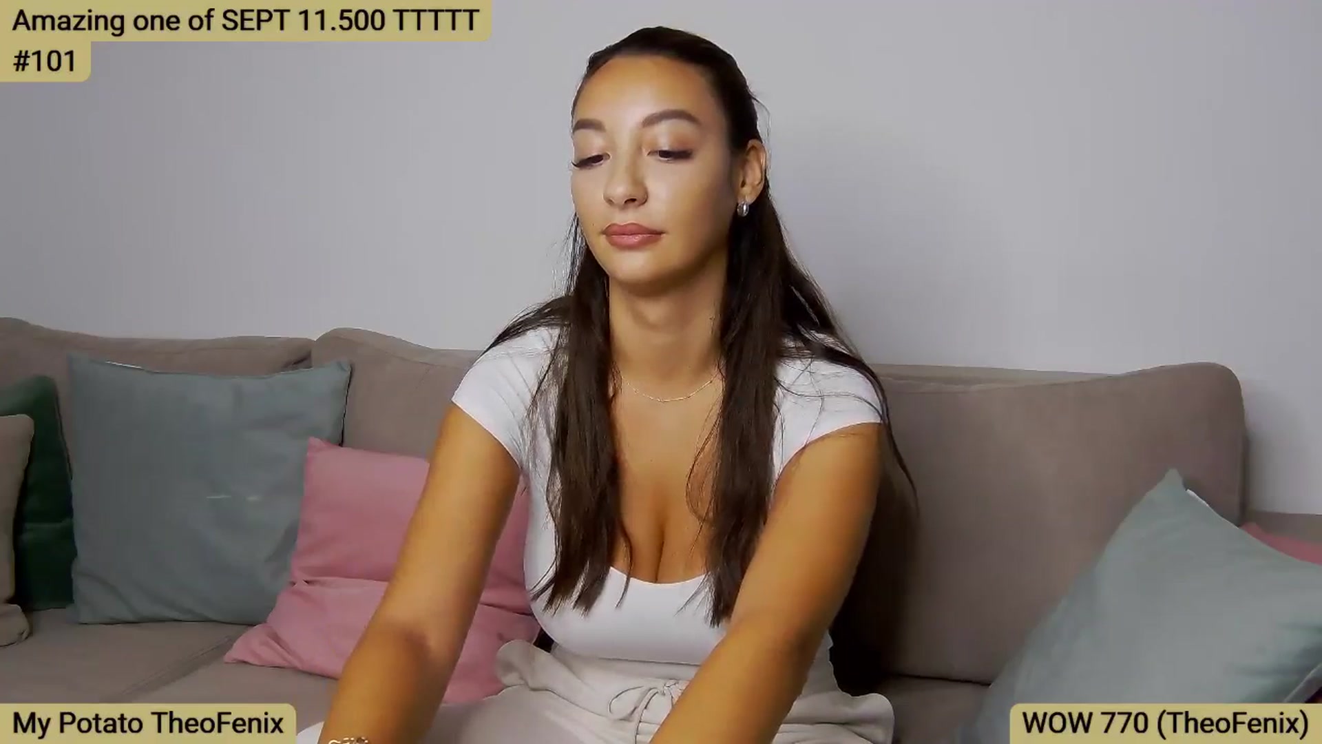 Gallery image thumbnail from SkyV_'s myfreecams stream on, 09/12/2025, 17:25 image 4 of 20