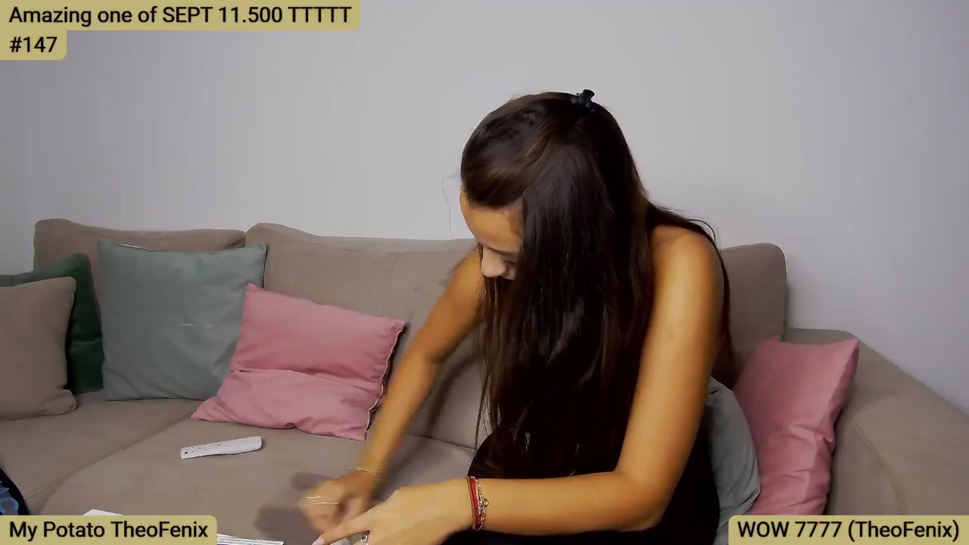 Gallery image thumbnail from SkyV_'s myfreecams stream on, 09/17/2025, 20:14 image 4 of 20