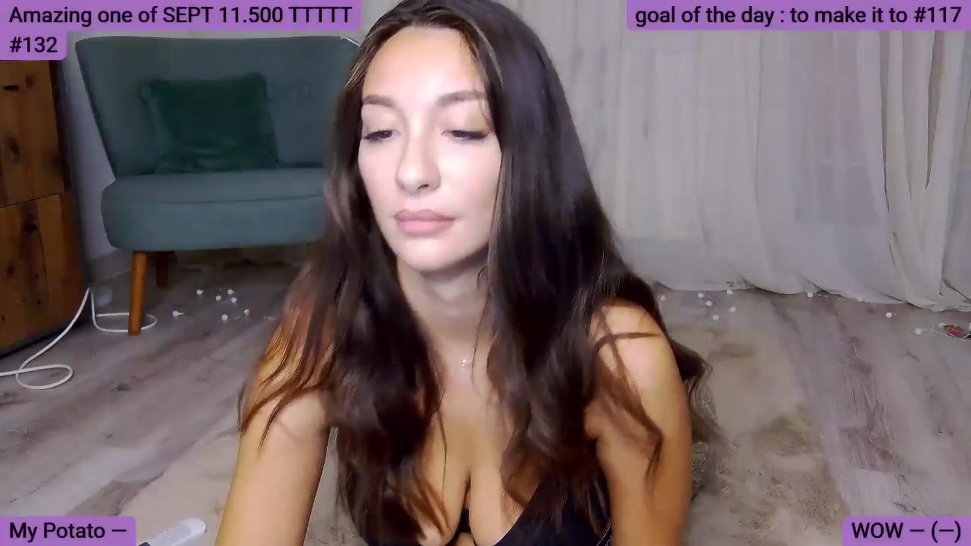 Gallery image thumbnail from SkyV_'s myfreecams stream on, 09/29/2025, 18:58 image 7 of 20