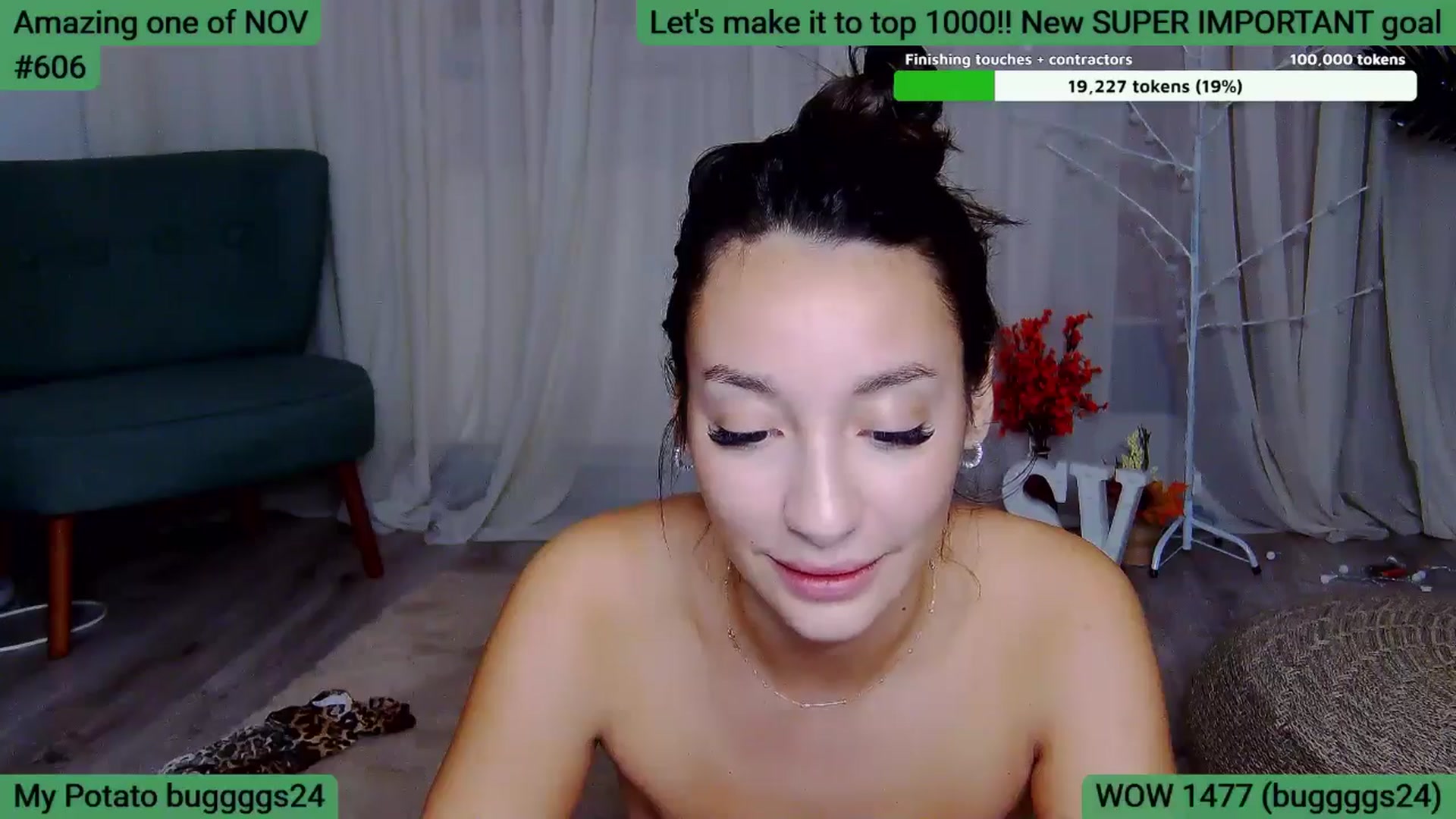 Gallery image thumbnail from SkyV_'s myfreecams stream on, 11/09/2025, 21:05 image 18 of 20