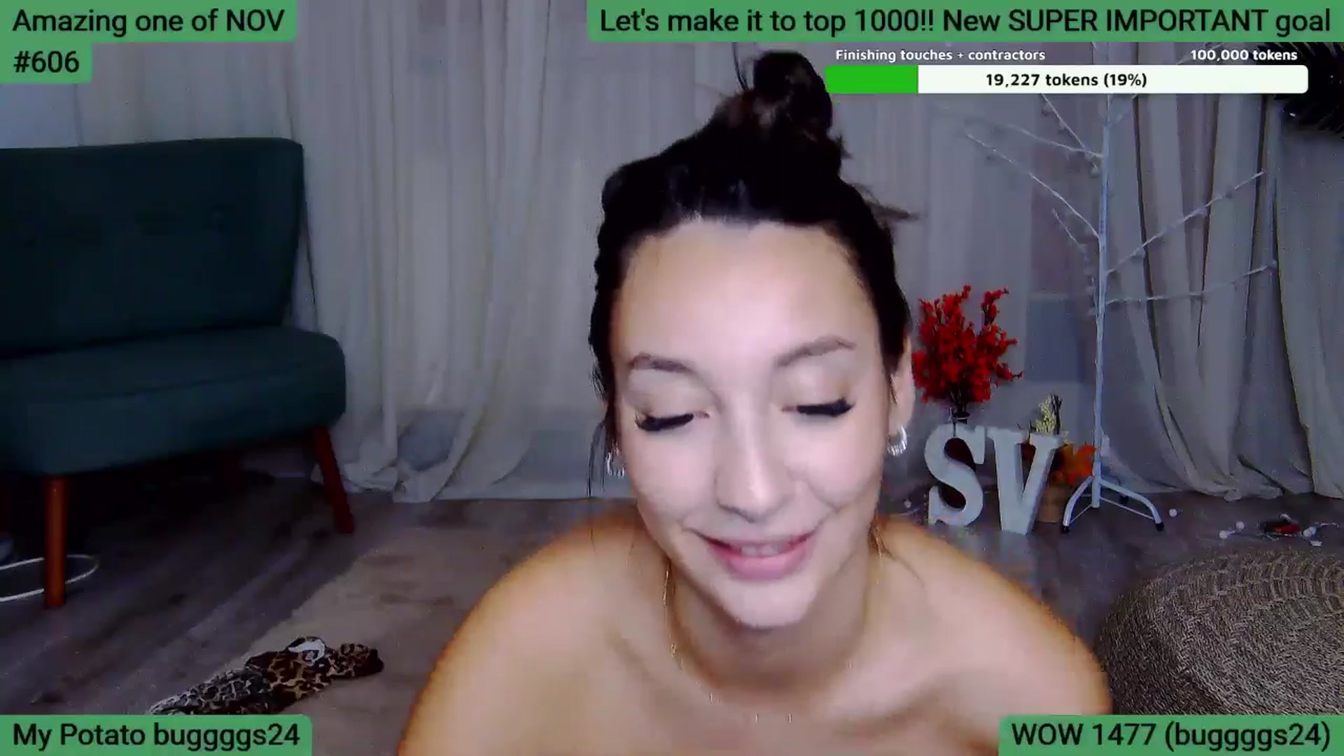 Gallery image thumbnail from SkyV_'s myfreecams stream on, 11/09/2025, 21:05 image 16 of 20