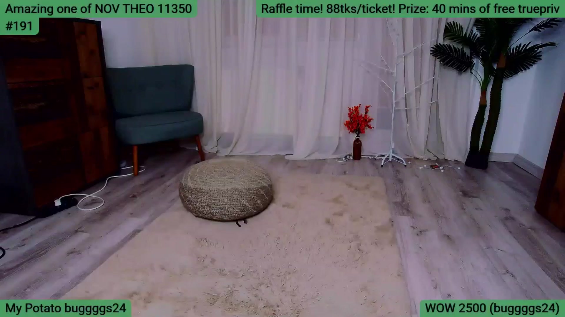 Gallery image thumbnail from SkyV_'s myfreecams stream on, 11/26/2025, 20:49 image 18 of 20