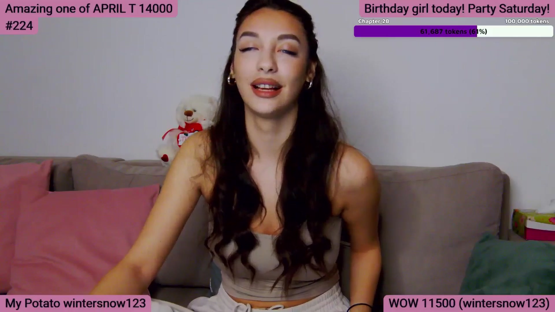 Gallery image thumbnail from SkyV_'s myfreecams stream on, 04/14/2026, 18:48 image 2 of 20