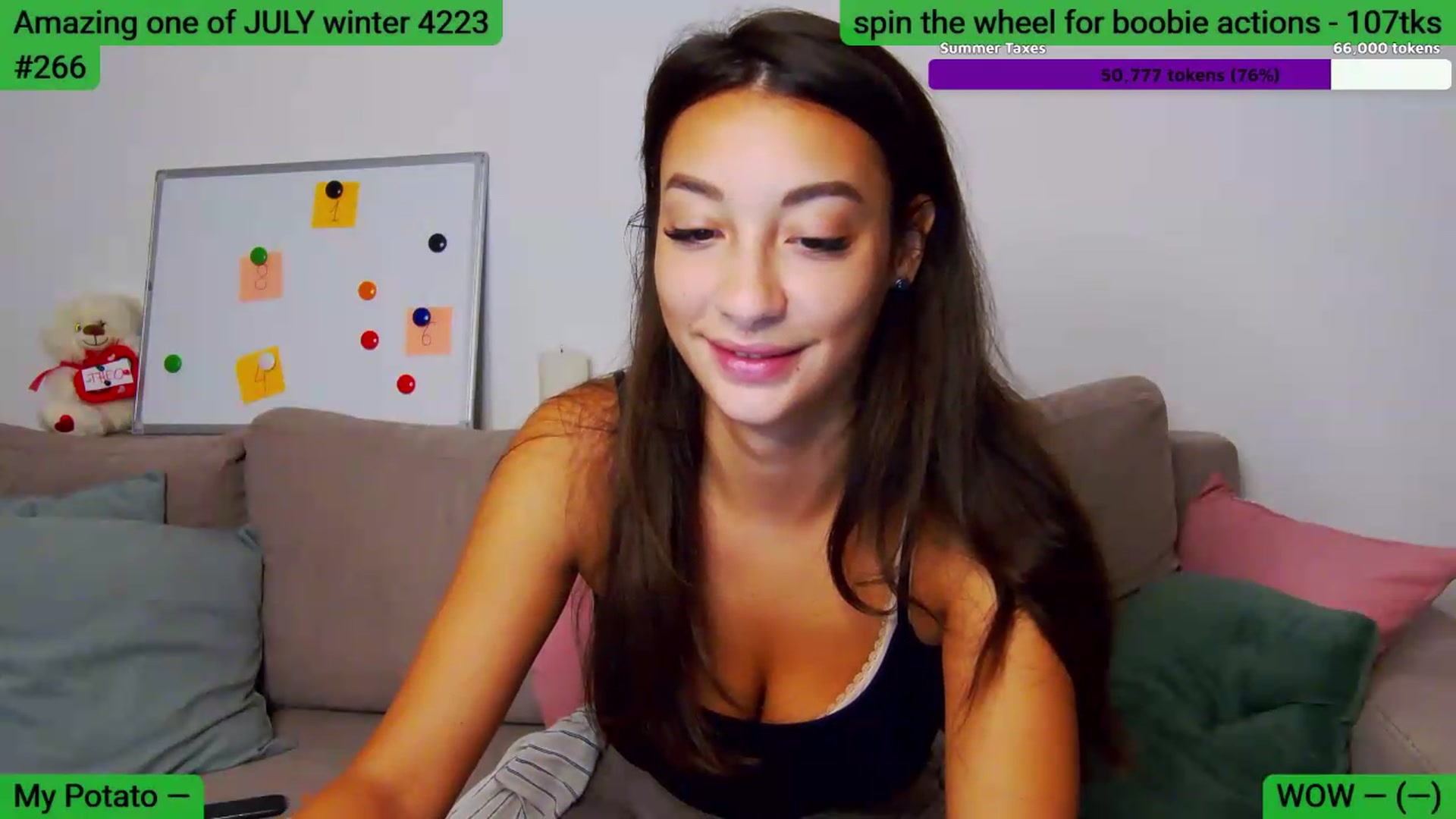Gallery image thumbnail from SkyV_'s myfreecams stream on, 07/20/2026, 04:36 image 13 of 20