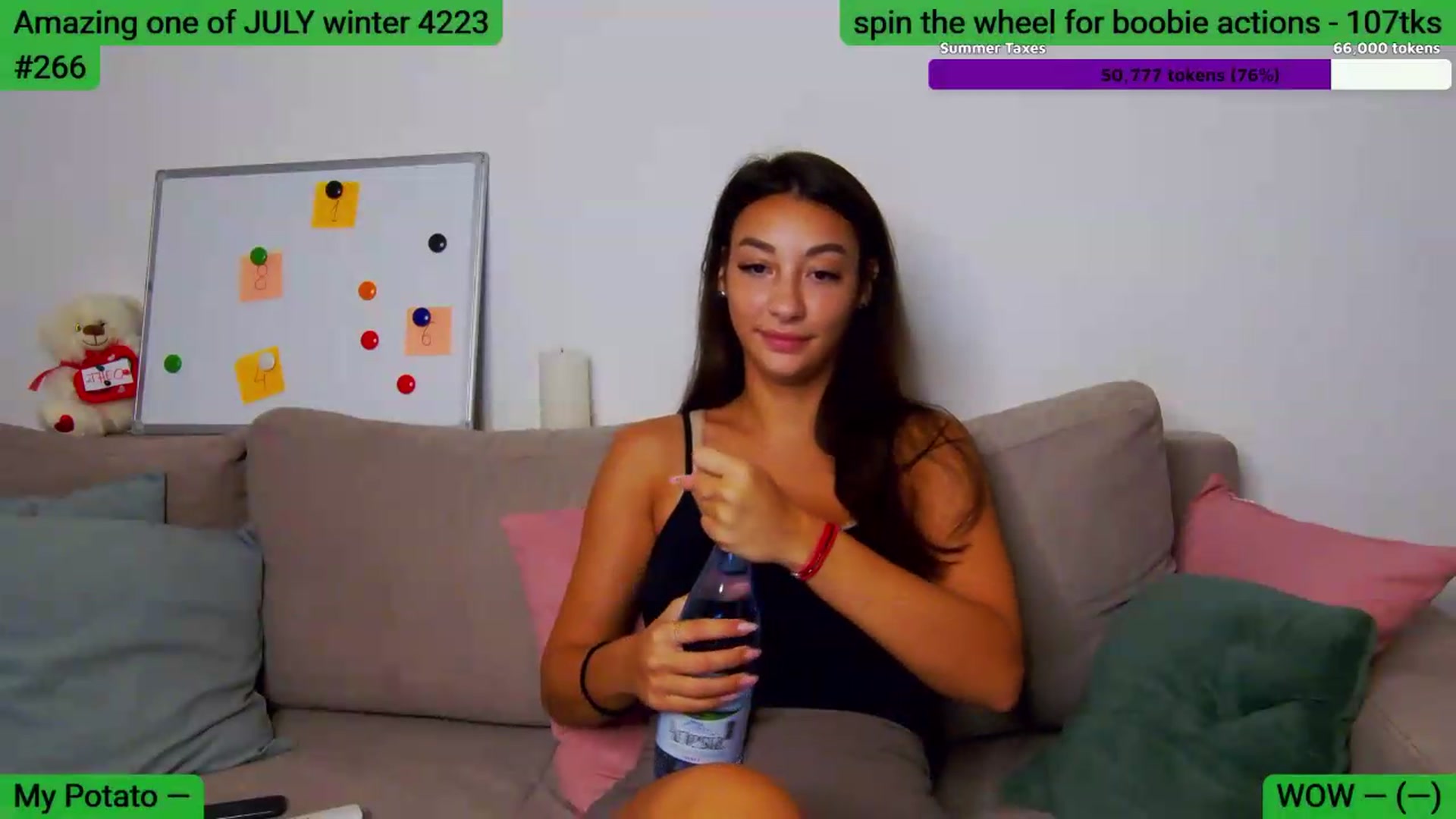 Gallery image thumbnail from SkyV_'s myfreecams stream on, 07/20/2026, 04:36 image 15 of 20