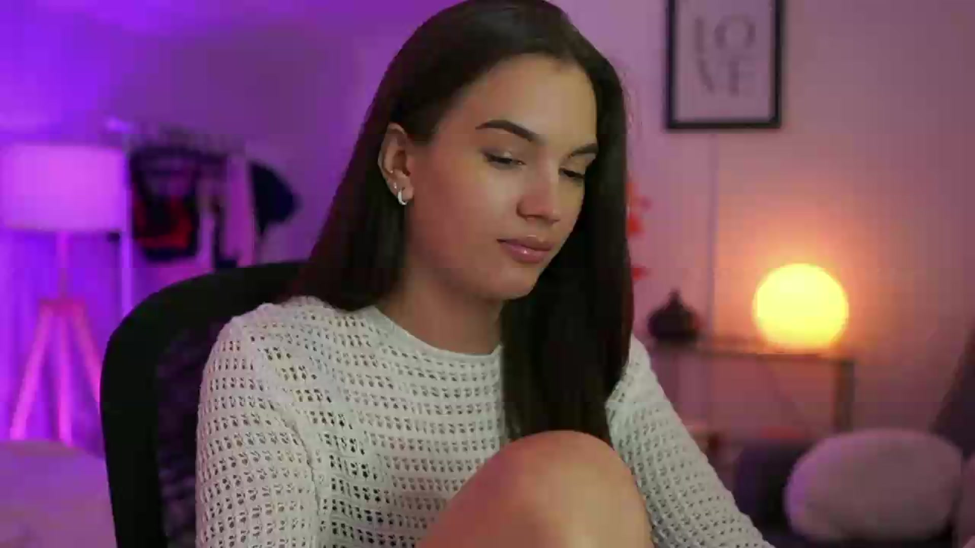 Gallery image thumbnail from Sky_Kate's myfreecams stream on, 09/06/2026, 21:57 image 2 of 20