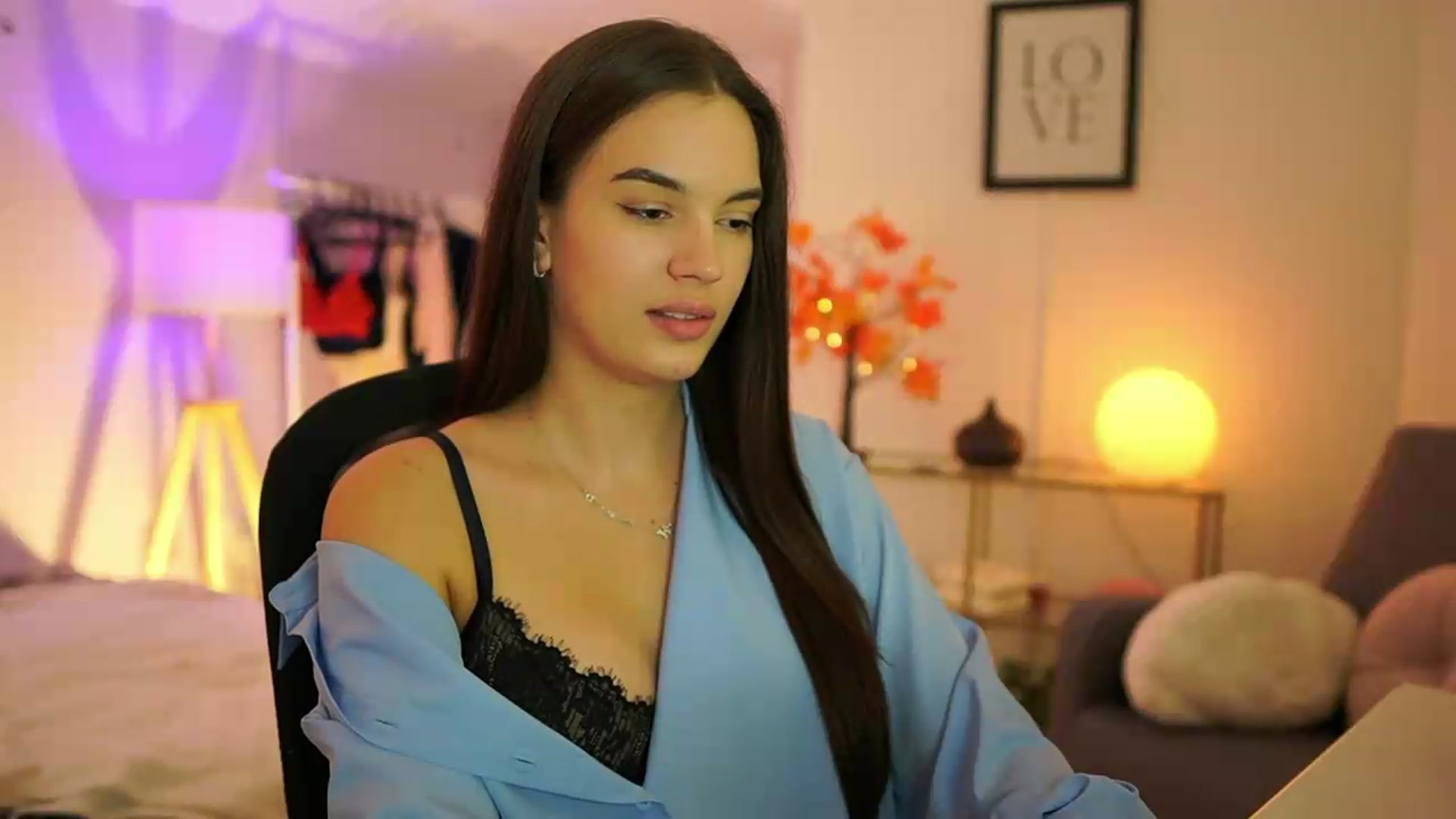 Gallery image thumbnail from Sky_Kate's myfreecams stream on, 09/07/2026, 21:37 image 4 of 20