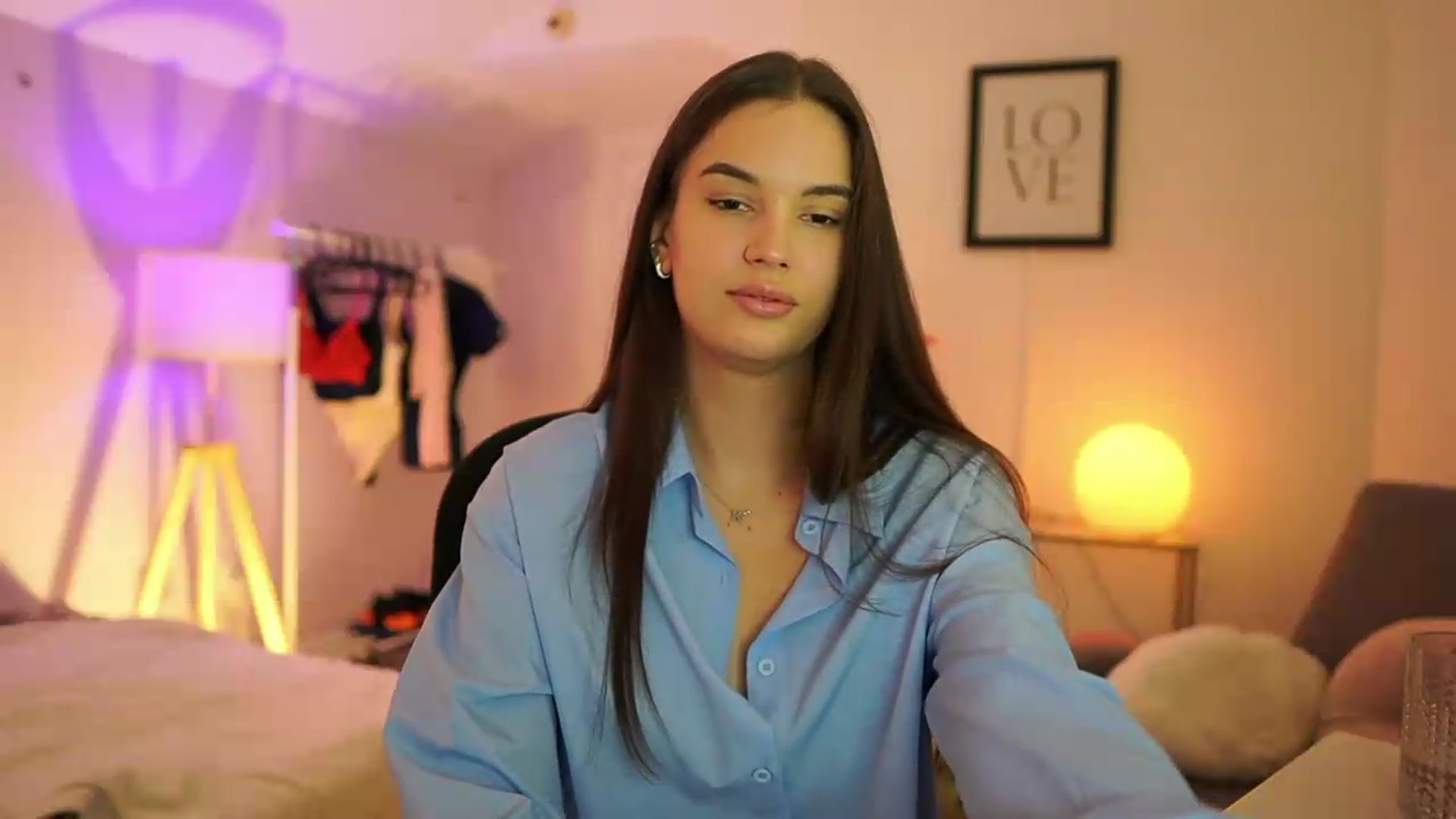 Gallery image thumbnail from Sky_Kate's myfreecams stream on, 09/07/2026, 21:37 image 12 of 20