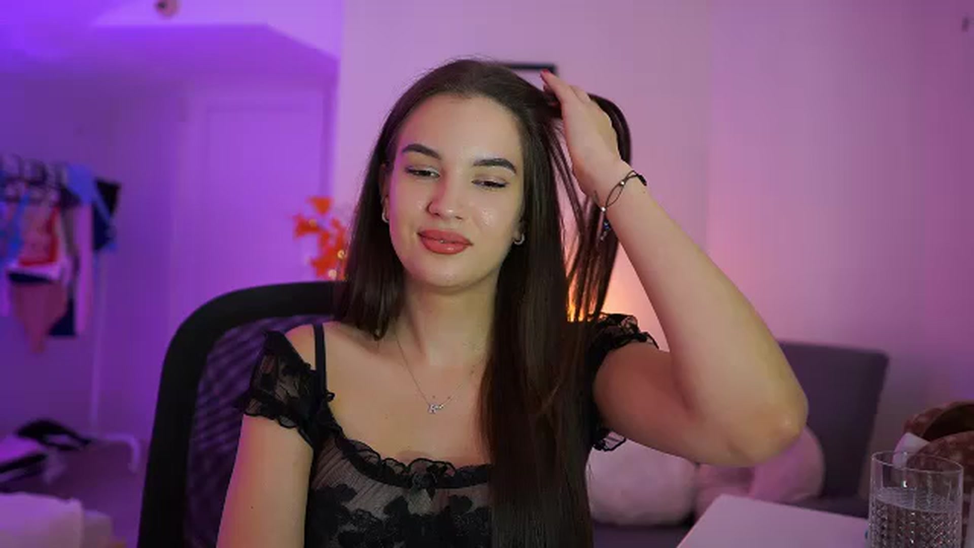 Gallery image thumbnail from Sky_Kate's myfreecams stream on, 09/13/2026, 19:31 image 16 of 20