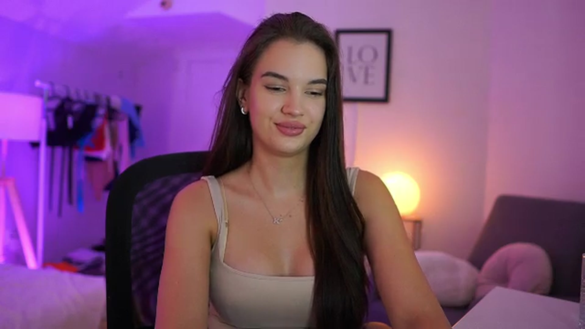 Gallery image thumbnail from Sky_Kate's myfreecams stream on, 09/15/2026, 19:25 image 12 of 20