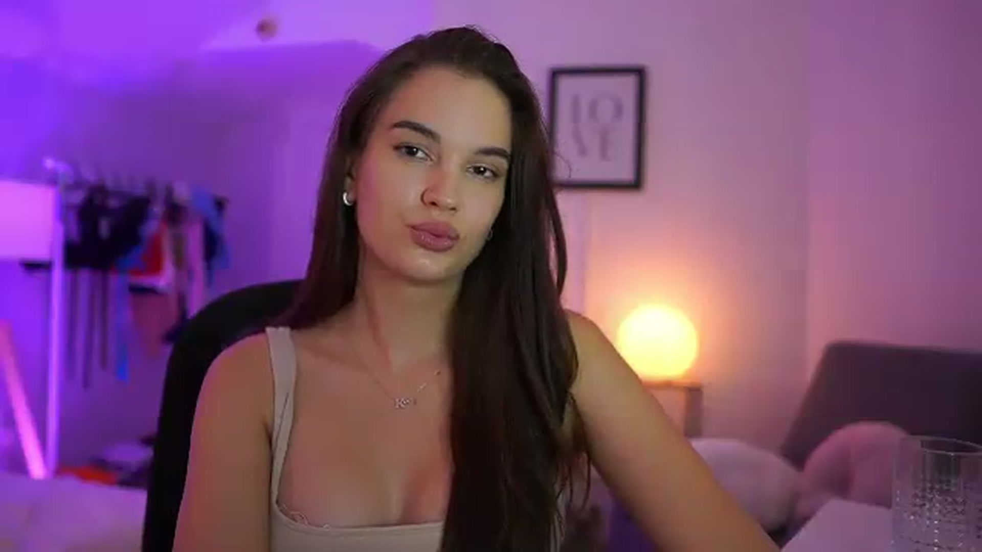 Gallery image thumbnail from Sky_Kate's myfreecams stream on, 09/15/2026, 23:15 image 5 of 20