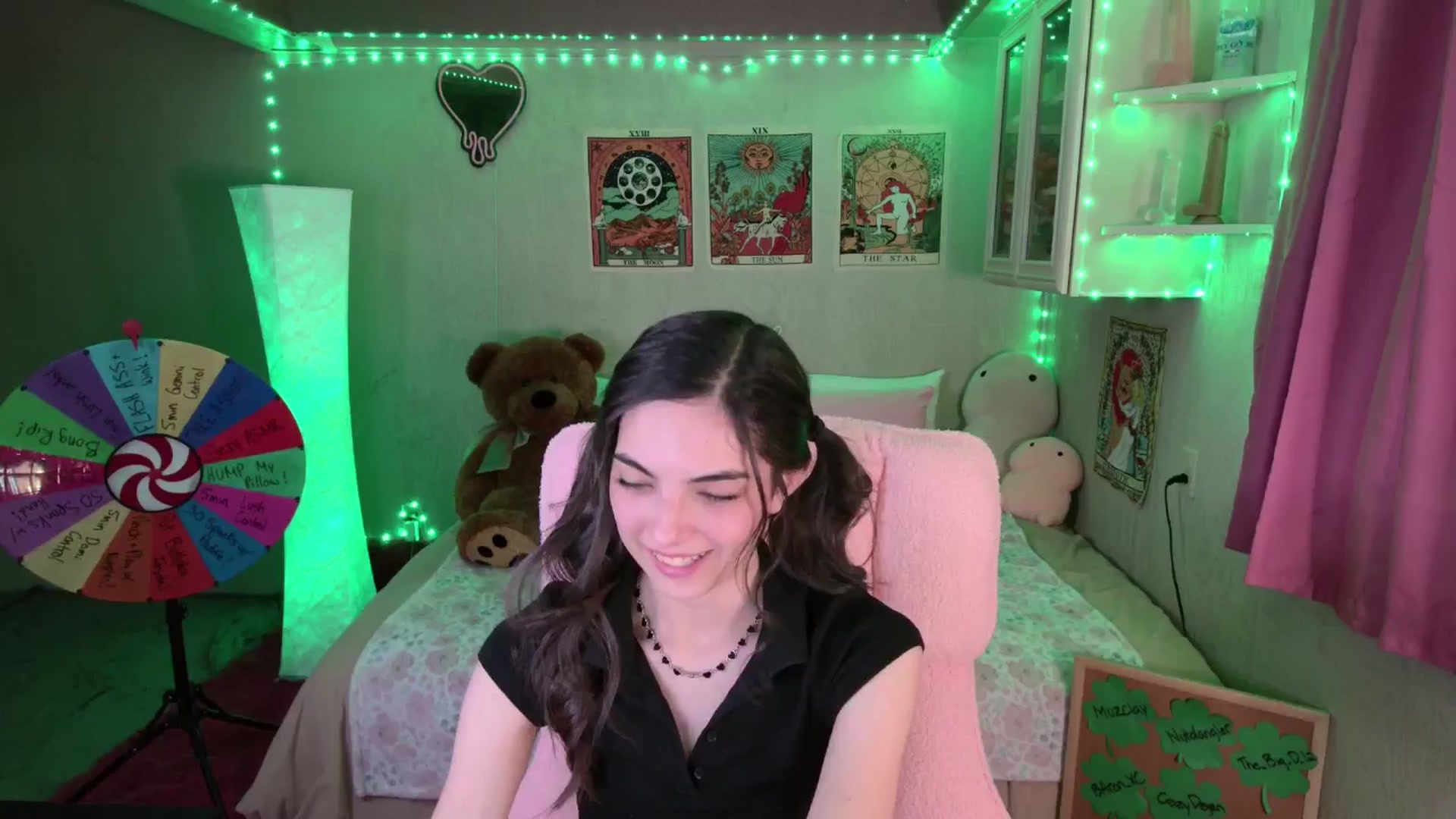 Gallery image thumbnail from Skybaby69's myfreecams stream on, 03/08/2026, 04:29 image 6 of 20