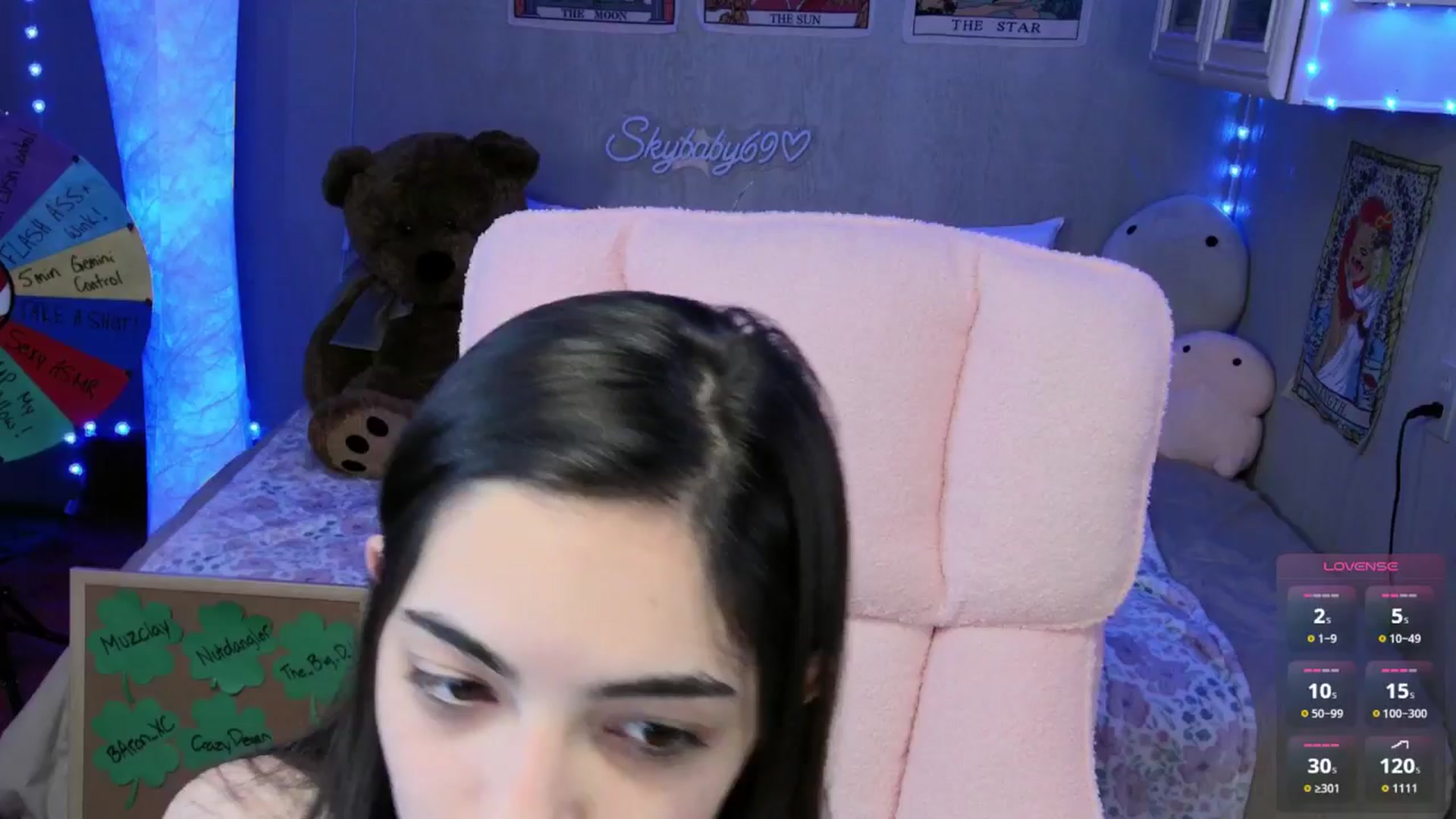 Gallery image thumbnail from Skybaby69's myfreecams stream on, 03/13/2026, 01:33 image 5 of 20