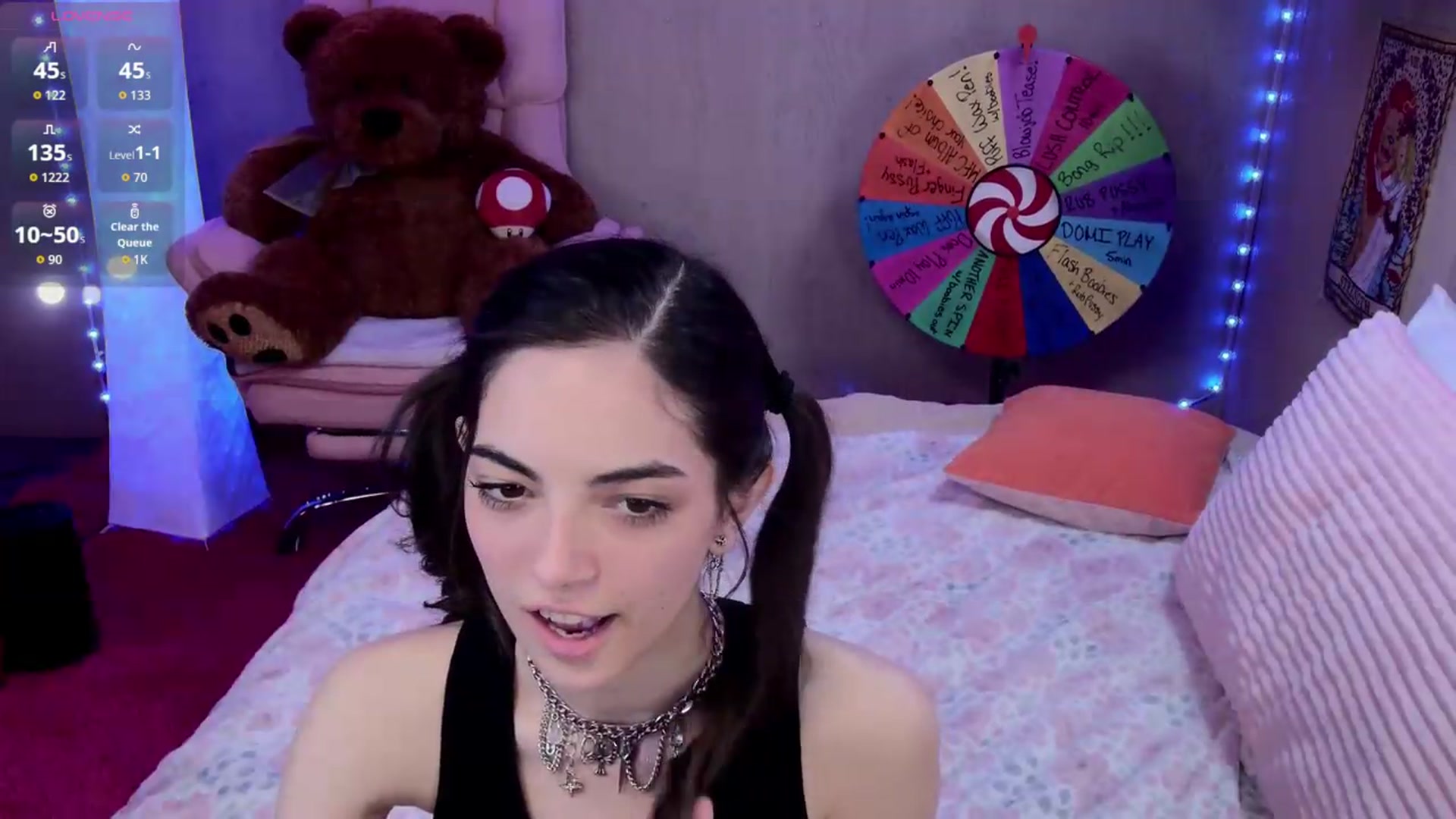 Gallery image thumbnail from Skybaby69's myfreecams stream on, 04/28/2026, 02:42 image 4 of 20