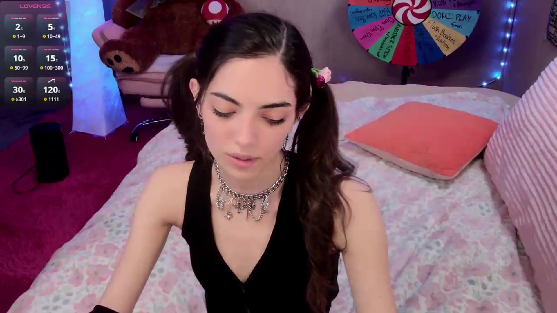 Gallery image thumbnail from Skybaby69's myfreecams stream on, 04/28/2026, 02:42 image 17 of 20