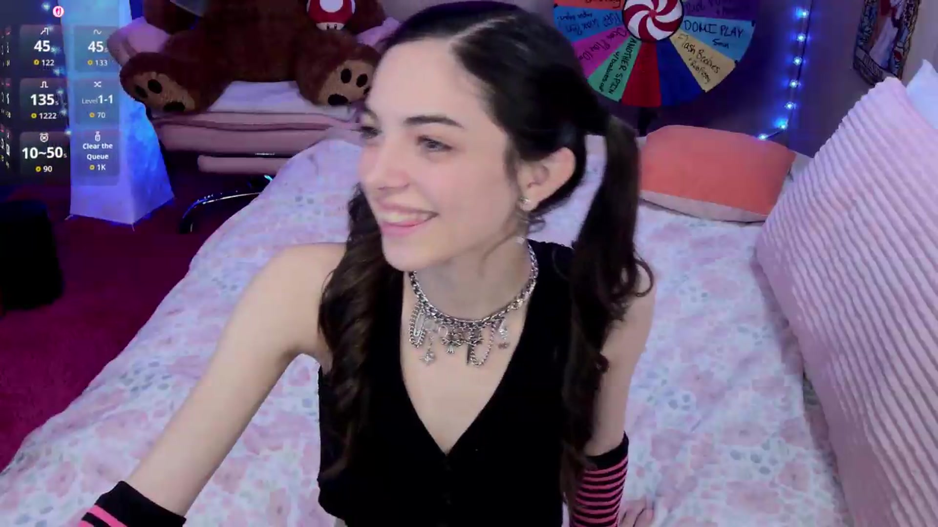 Gallery image thumbnail from Skybaby69's myfreecams stream on, 04/28/2026, 02:42 image 7 of 20