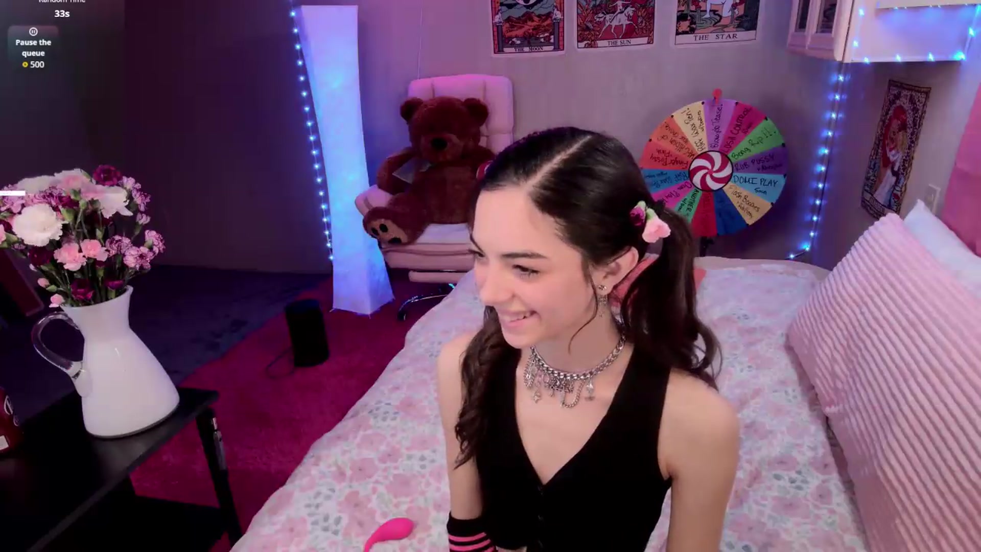 Gallery image thumbnail from Skybaby69's myfreecams stream on, 04/28/2026, 02:42 image 15 of 20