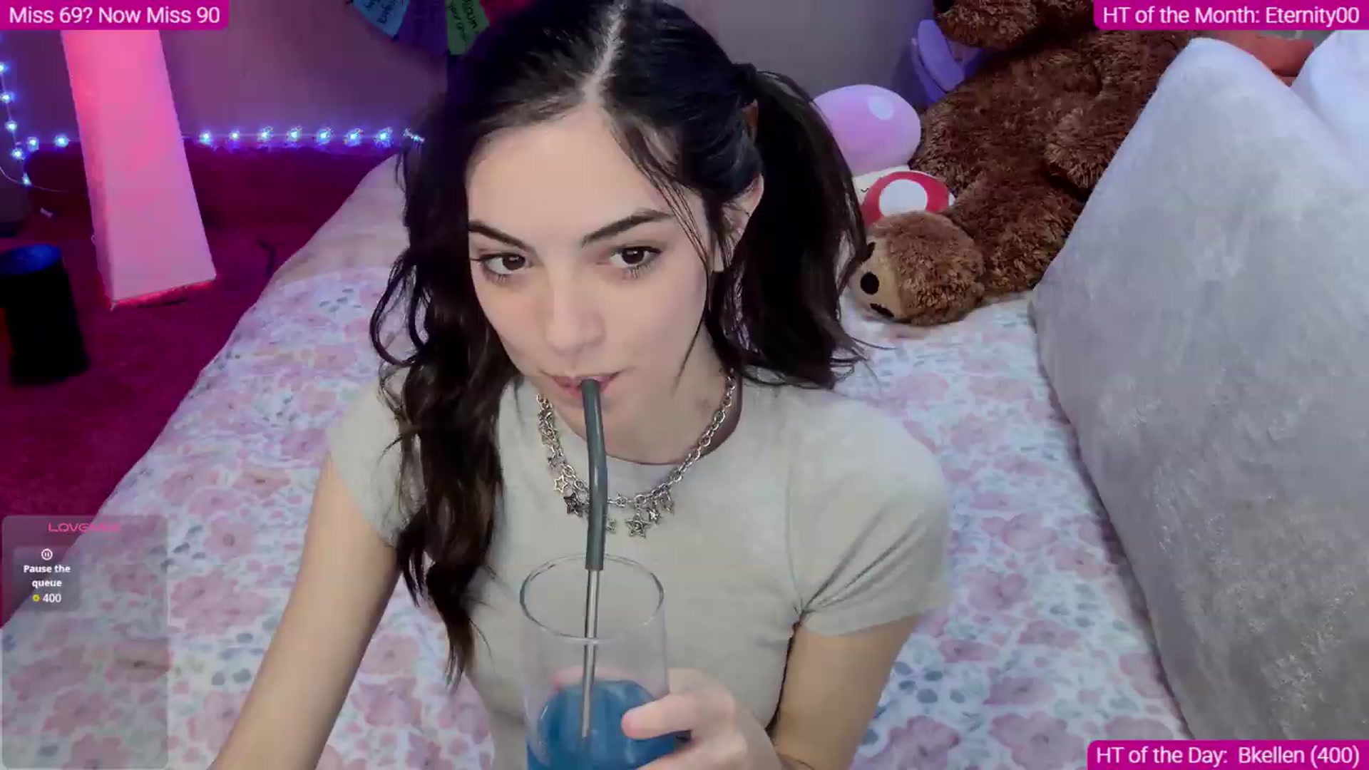 Gallery image thumbnail from Skybaby69's myfreecams stream on, 06/10/2026, 20:59 image 16 of 20