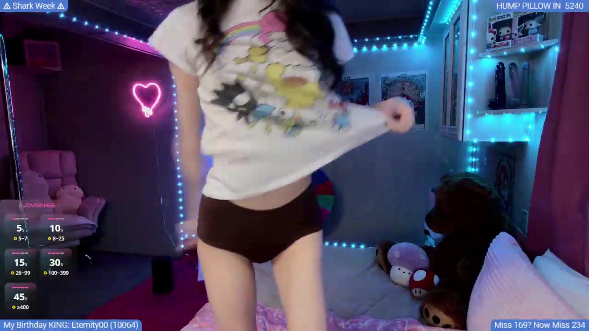 Gallery image thumbnail from Skybaby69's myfreecams stream on, 07/16/2026, 03:42 image 17 of 20