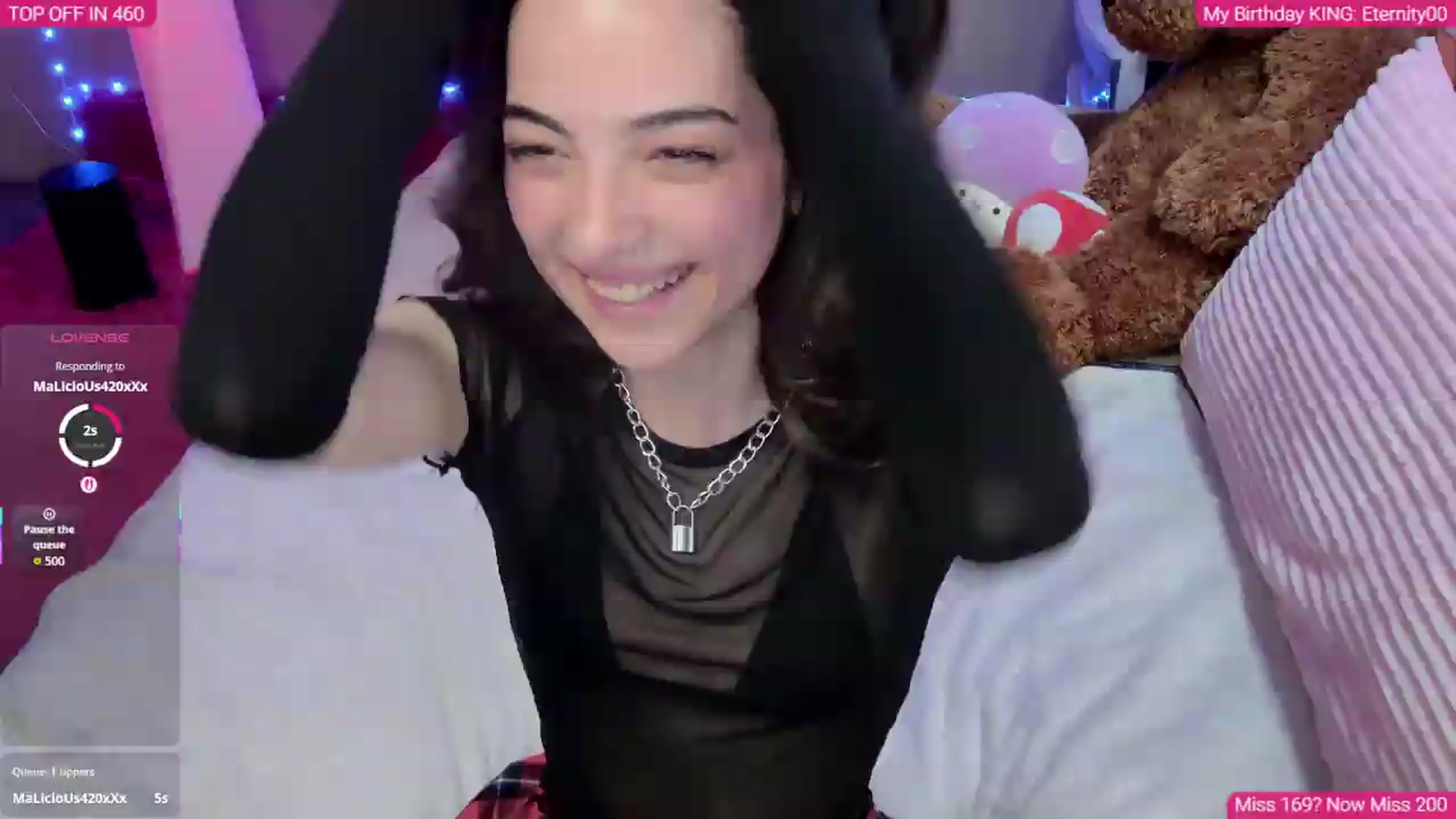 Gallery image thumbnail from Skybaby69's myfreecams stream on, 07/29/2026, 24:02 image 6 of 20