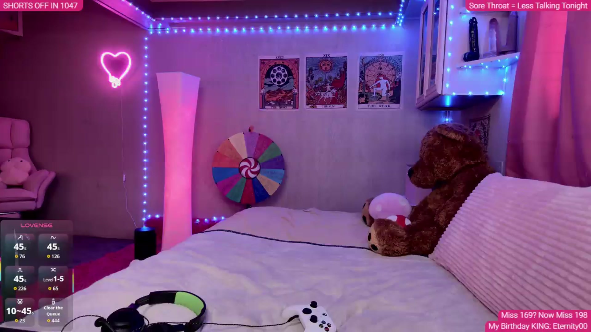 Gallery image thumbnail from Skybaby69's myfreecams stream on, 08/01/2026, 24:49 image 17 of 20