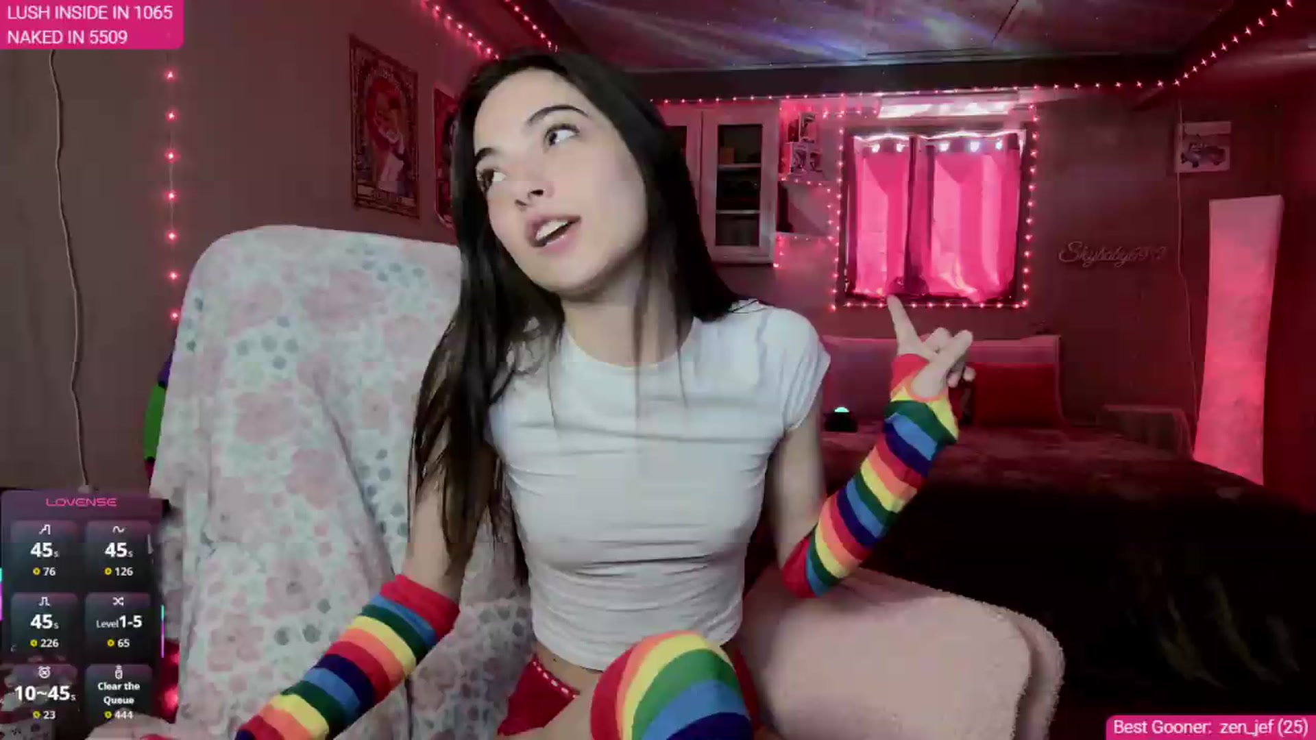 Gallery image thumbnail from Skybaby69's myfreecams stream on, 08/04/2026, 22:23 image 11 of 20