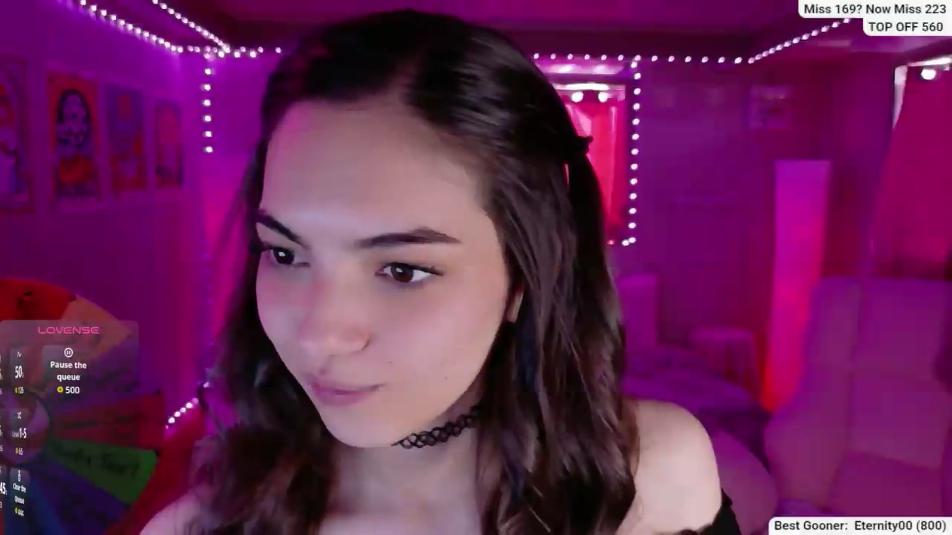 Gallery image thumbnail from Skybaby69's myfreecams stream on, 08/27/2026, 24:03 image 10 of 20