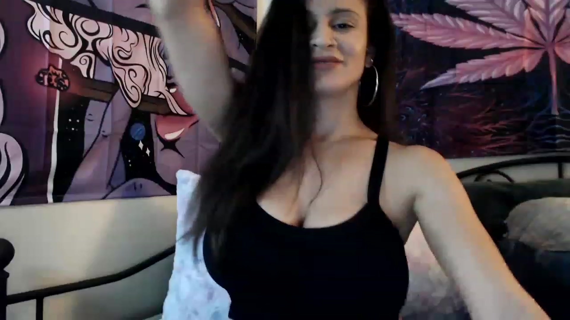 Gallery image thumbnail from Skye_Bunny's myfreecams stream on, 11/16/2022, 09:27 image 19 of 20