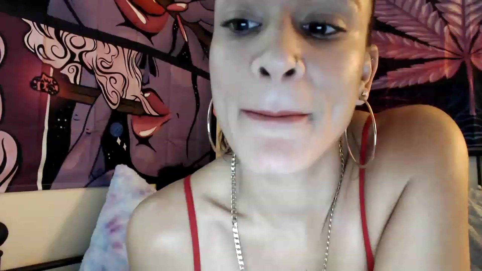 Gallery image thumbnail from Skye_Bunny's myfreecams stream on, 11/17/2022, 11:15 image 16 of 20