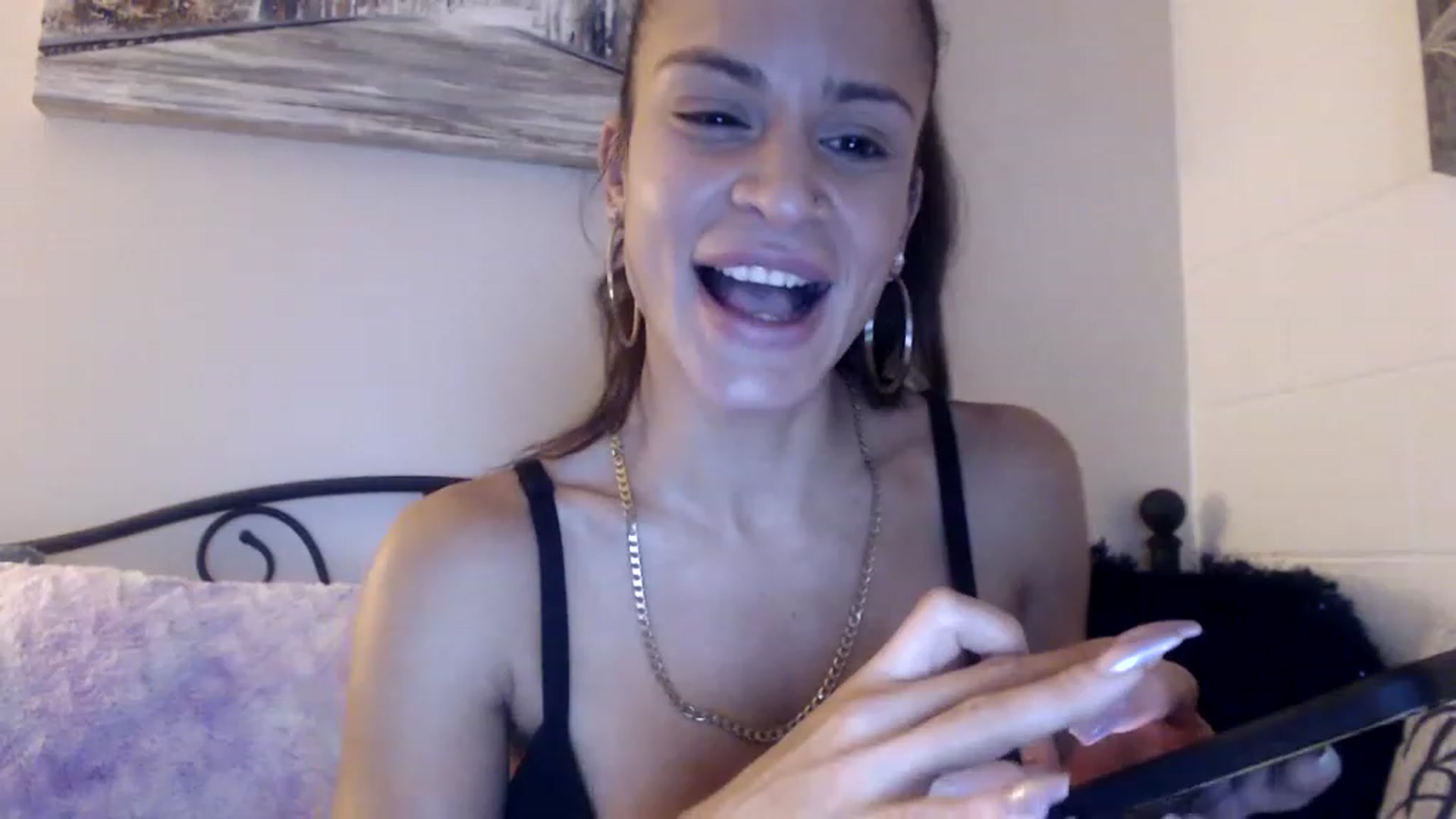Gallery image thumbnail from Skye_Bunny's myfreecams stream on, 11/29/2022, 13:52 image 5 of 20