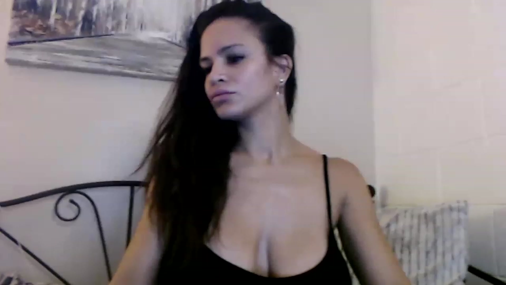 Gallery image thumbnail from Skye_Bunny's myfreecams stream on, 12/04/2022, 09:53 image 7 of 20