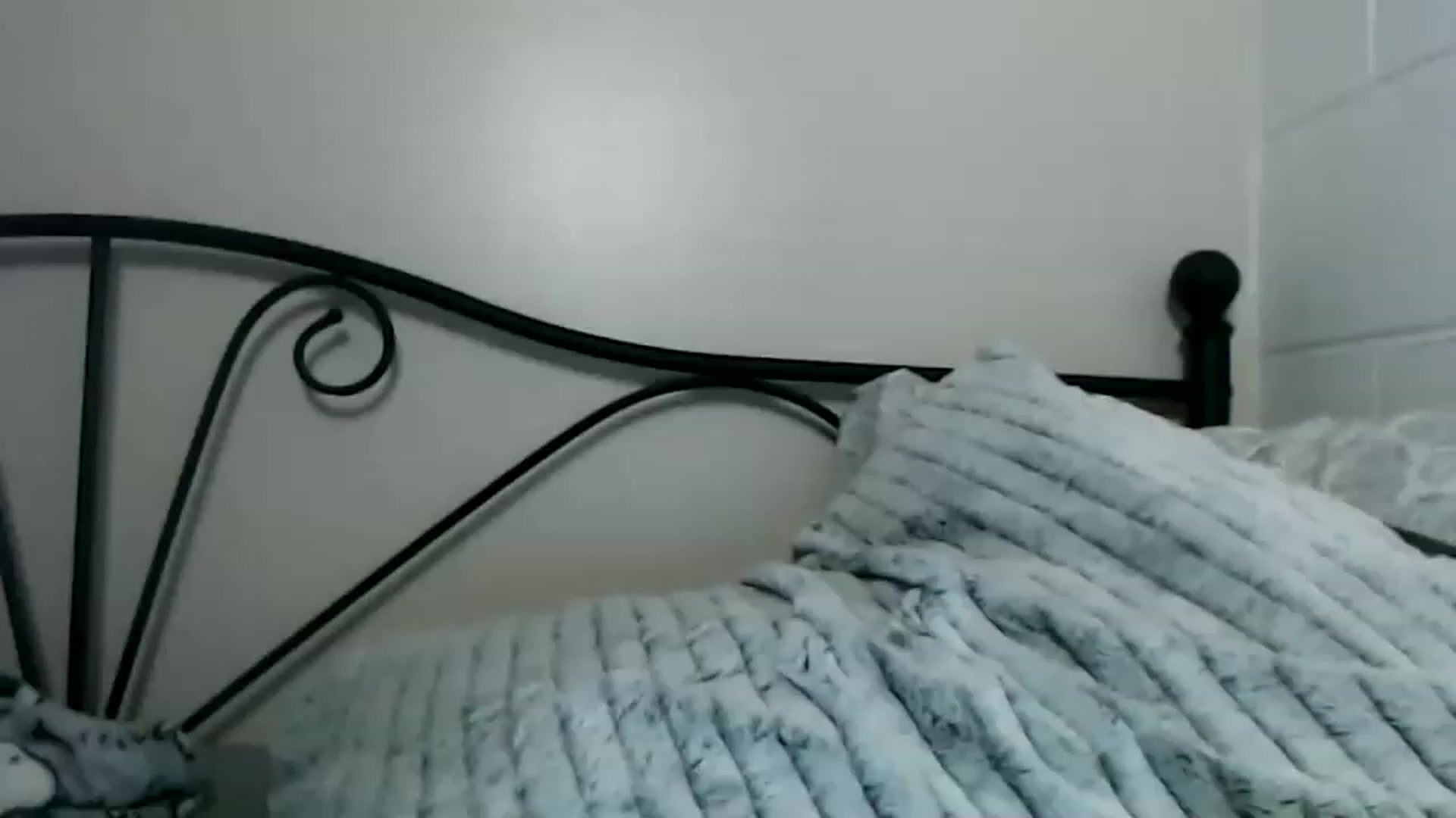 Gallery image thumbnail from Skye_Bunny's myfreecams stream on, 12/04/2022, 09:53 image 1 of 20