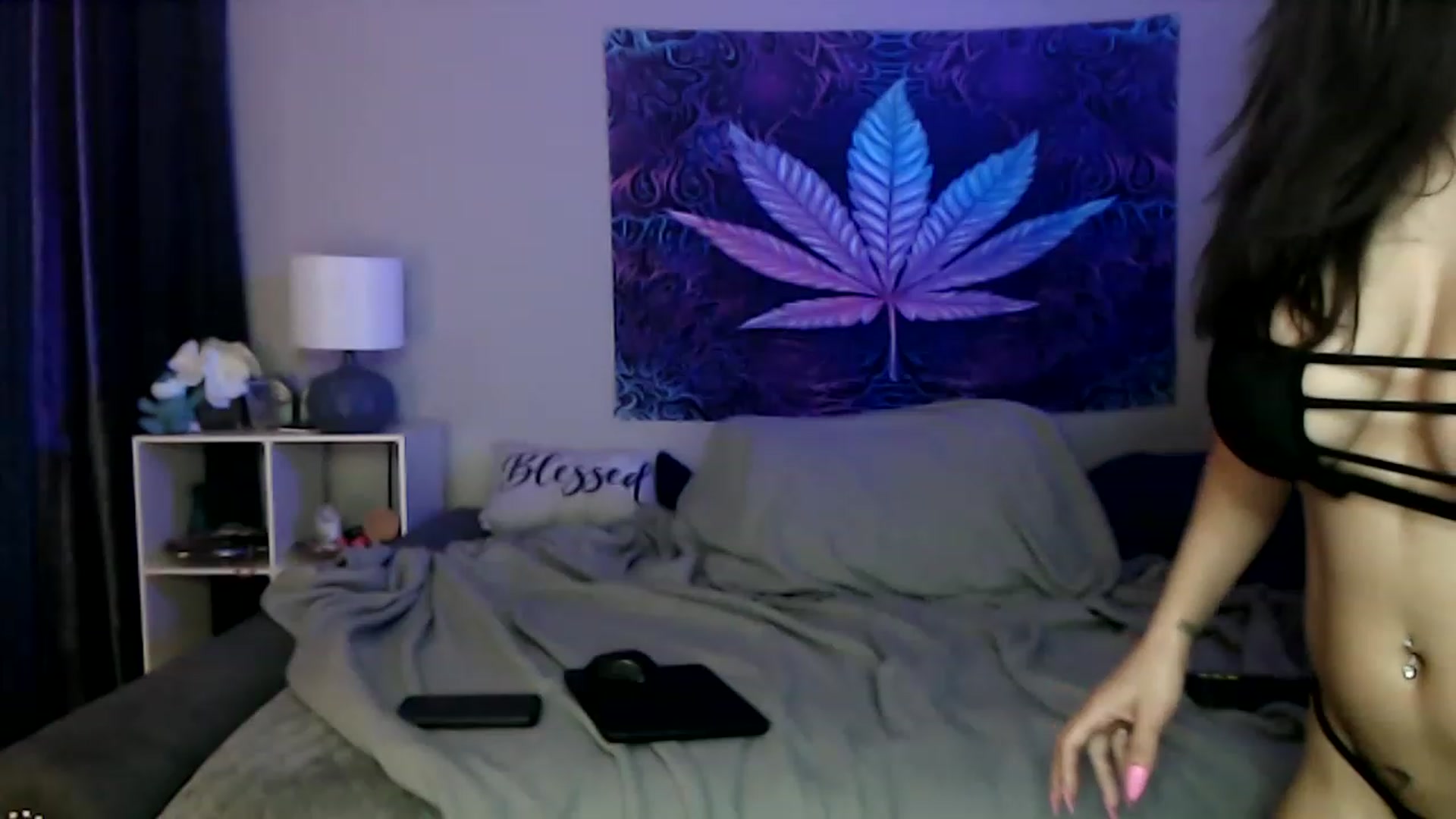 Gallery image thumbnail from Skye_Bunny's myfreecams stream on, 02/15/2023, 11:20 image 4 of 20