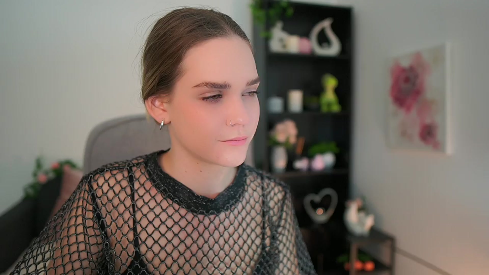Gallery image thumbnail from Skyla_Novea_'s myfreecams stream on, 03/22/2024, 19:05 image 4 of 20