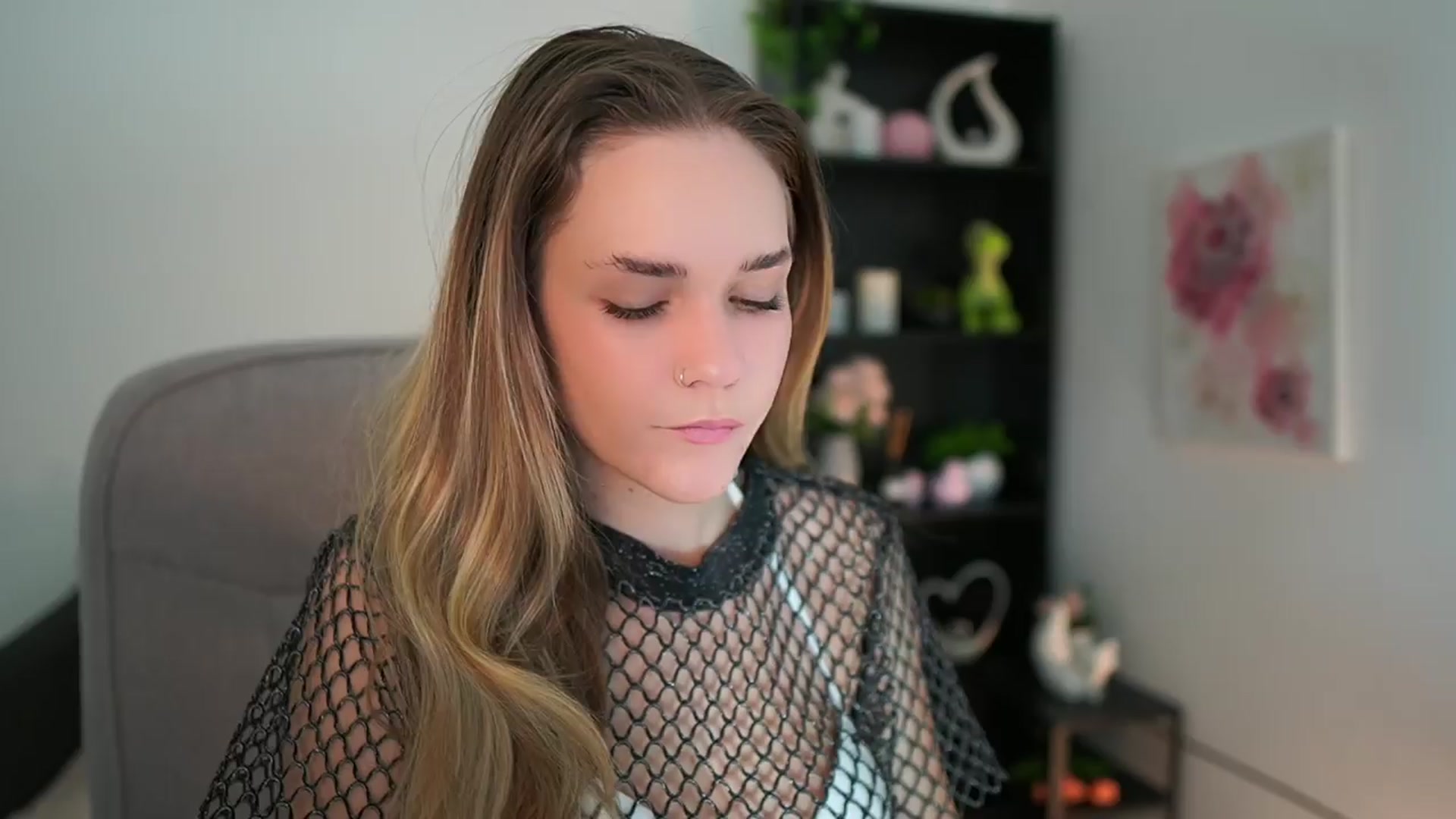 Gallery image thumbnail from Skyla_Novea_'s myfreecams stream on, 03/23/2024, 14:53 image 18 of 20