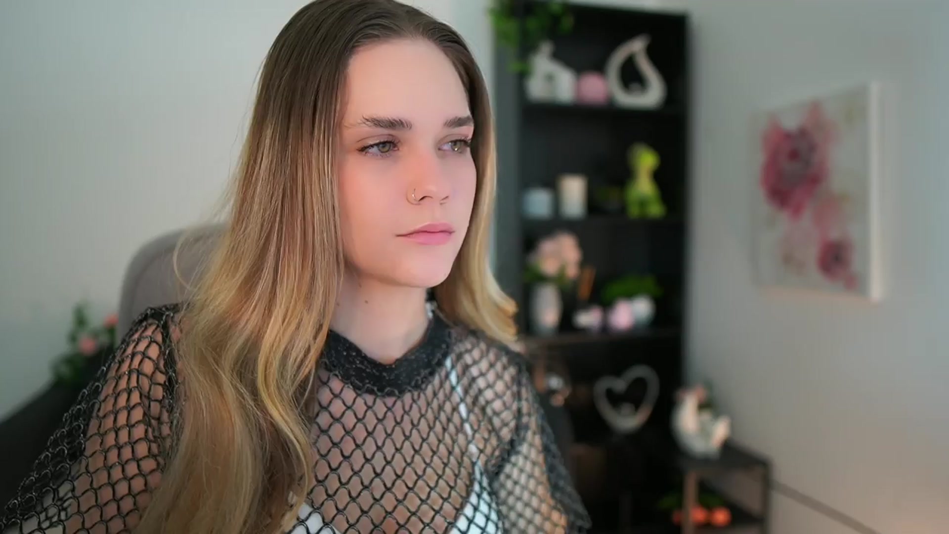 Gallery image thumbnail from Skyla_Novea_'s myfreecams stream on, 03/23/2024, 14:53 image 10 of 20