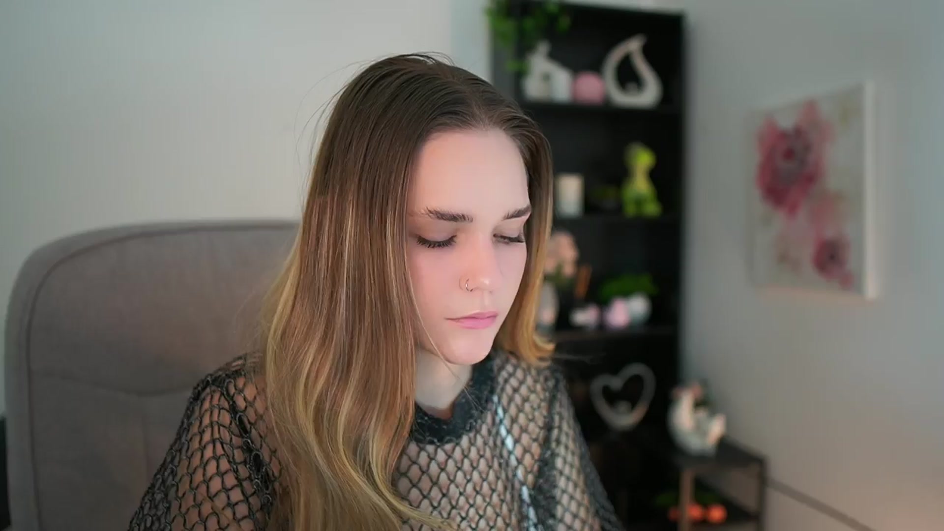 Gallery image thumbnail from Skyla_Novea_'s myfreecams stream on, 03/23/2024, 14:53 image 20 of 20