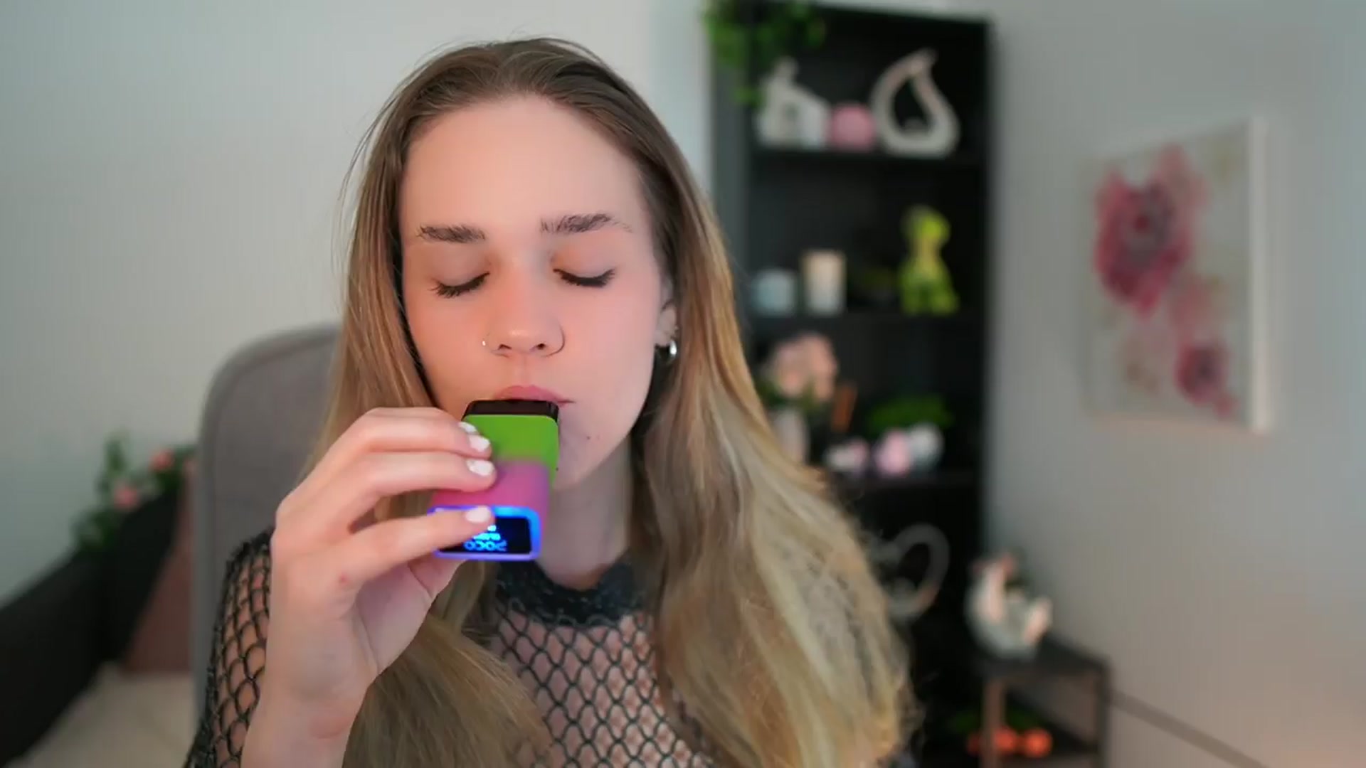 Gallery image thumbnail from Skyla_Novea_'s myfreecams stream on, 03/23/2024, 14:53 image 8 of 20