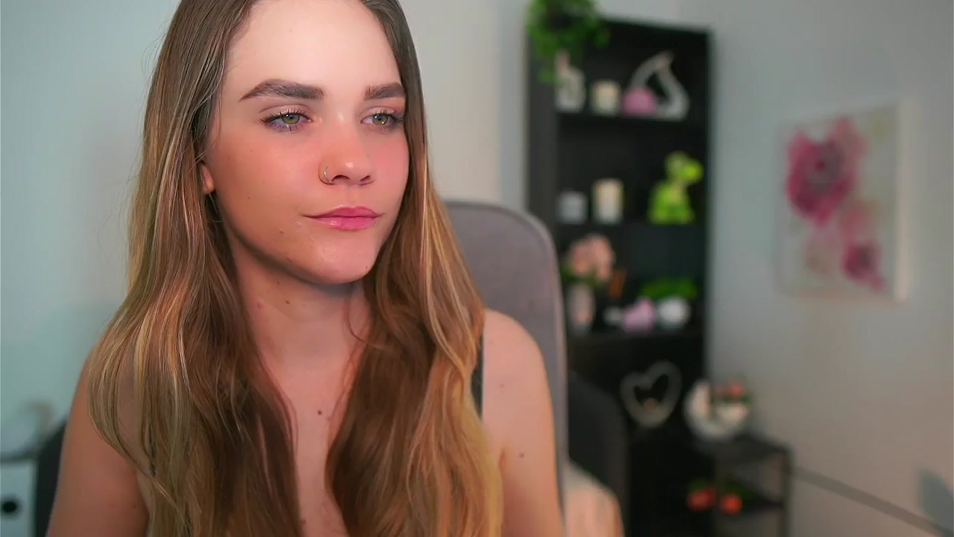 Gallery image thumbnail from Skyla_Novea_'s myfreecams stream on, 05/11/2024, 11:56 image 9 of 20