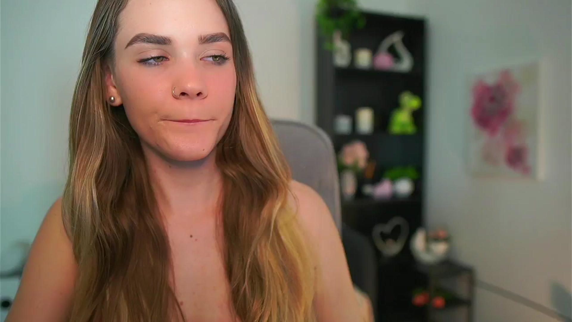 Gallery image thumbnail from Skyla_Novea_'s myfreecams stream on, 05/11/2024, 11:56 image 11 of 20