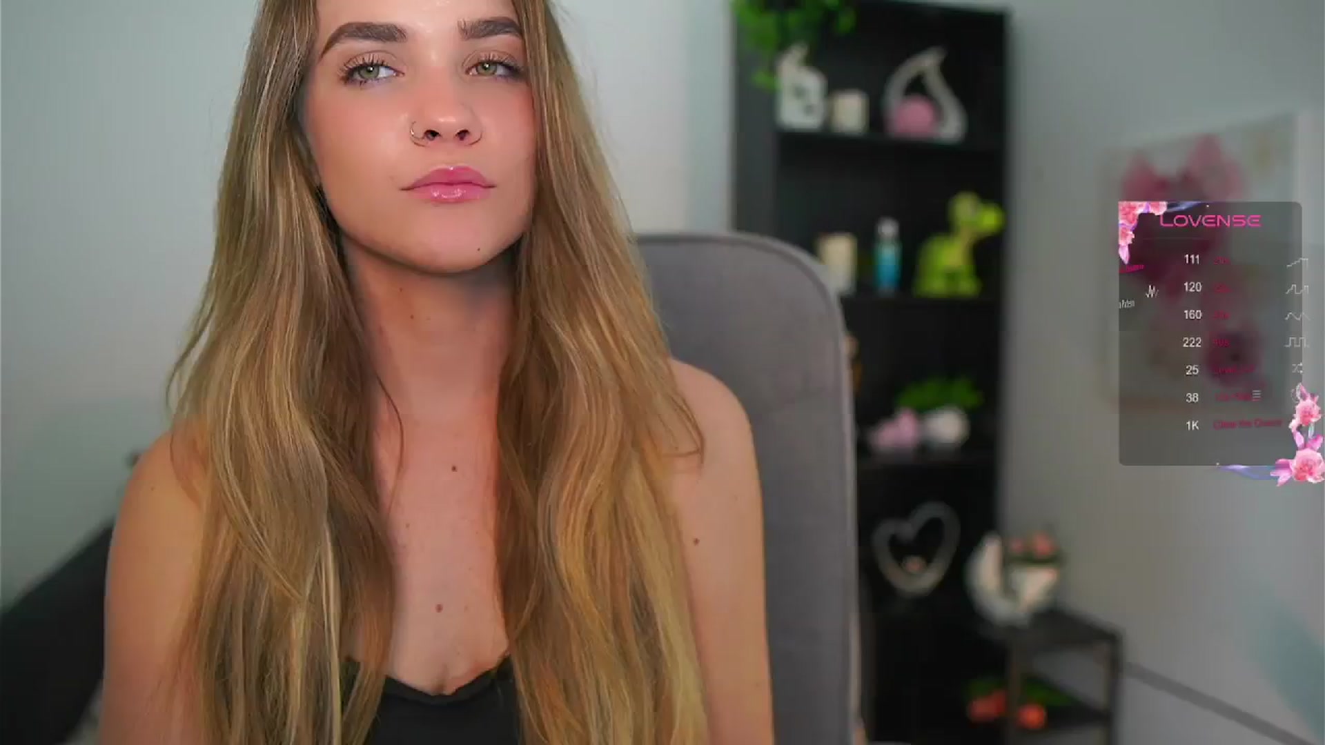 Gallery image thumbnail from Skyla_Novea_'s myfreecams stream on, 05/14/2024, 20:58 image 16 of 20