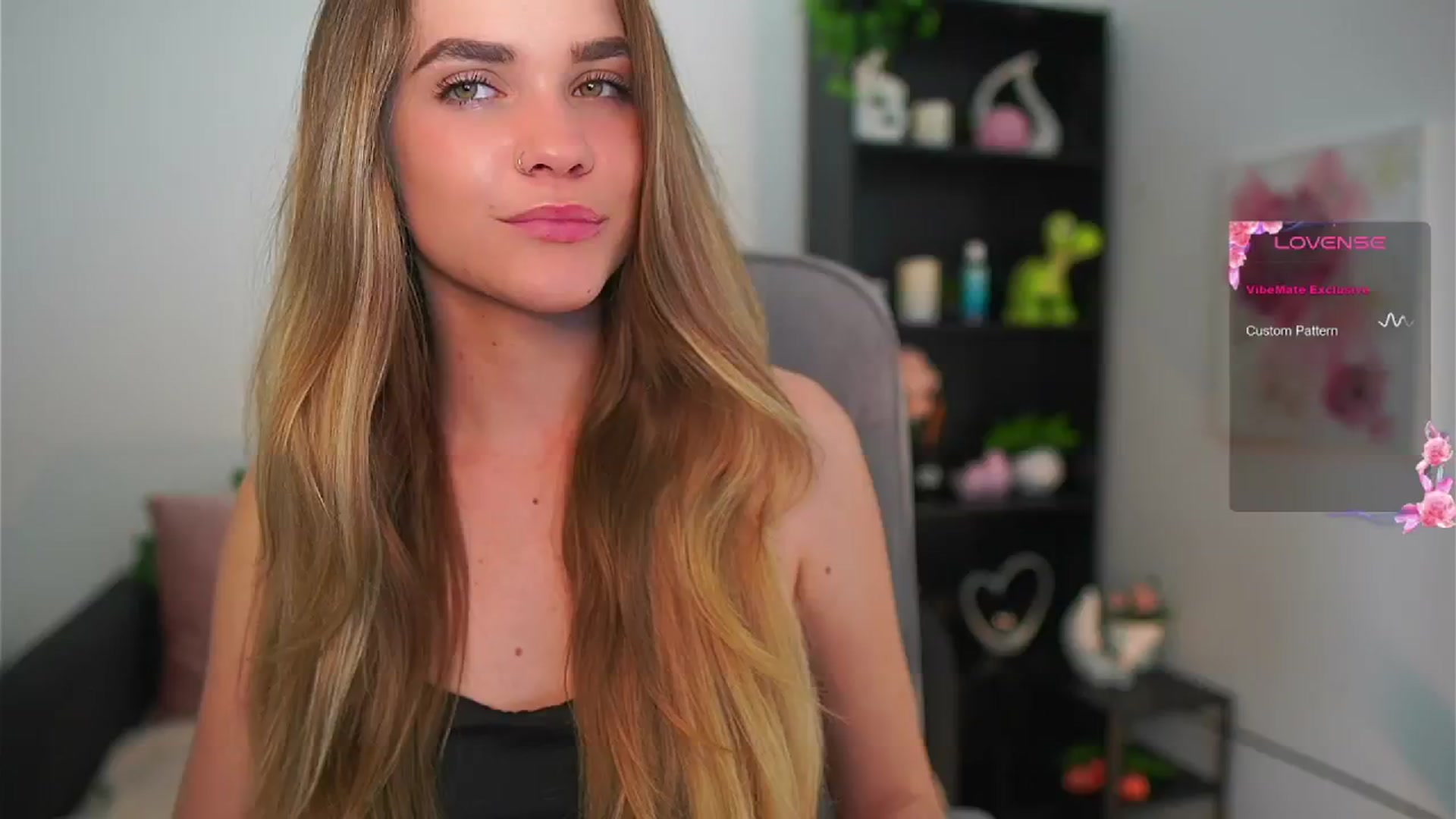 Gallery image thumbnail from Skyla_Novea_'s myfreecams stream on, 05/14/2024, 20:58 image 13 of 20