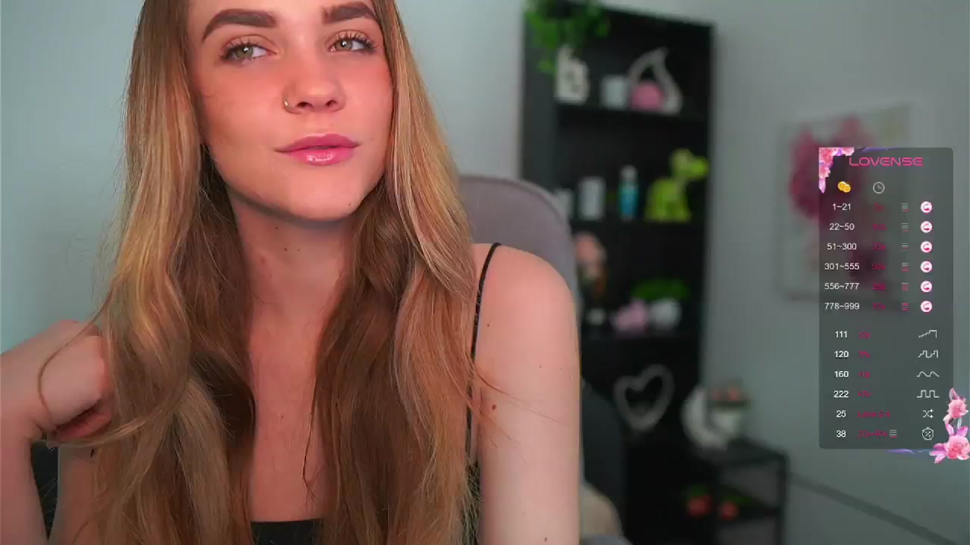 Gallery image thumbnail from Skyla_Novea_'s myfreecams stream on, 05/16/2024, 10:49 image 3 of 20