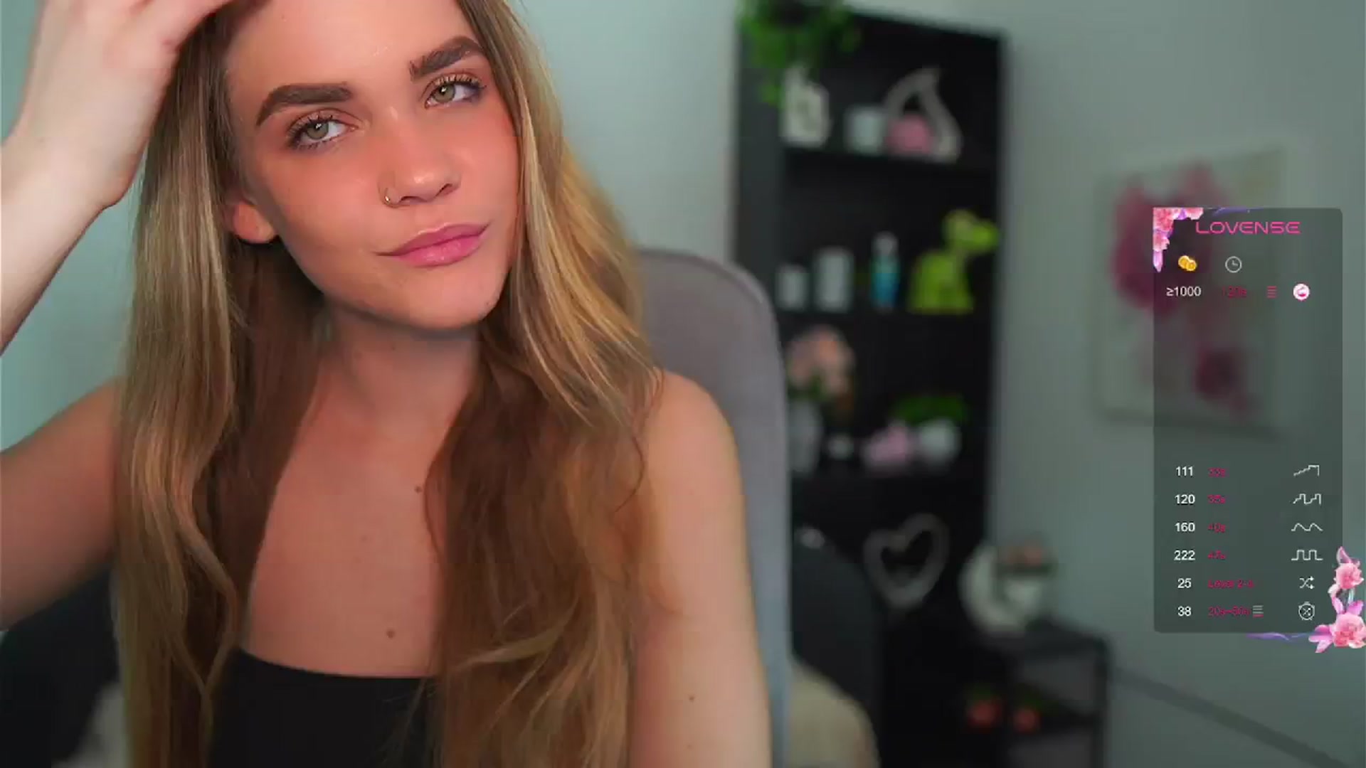 Gallery image thumbnail from Skyla_Novea_'s myfreecams stream on, 05/16/2024, 10:49 image 5 of 20