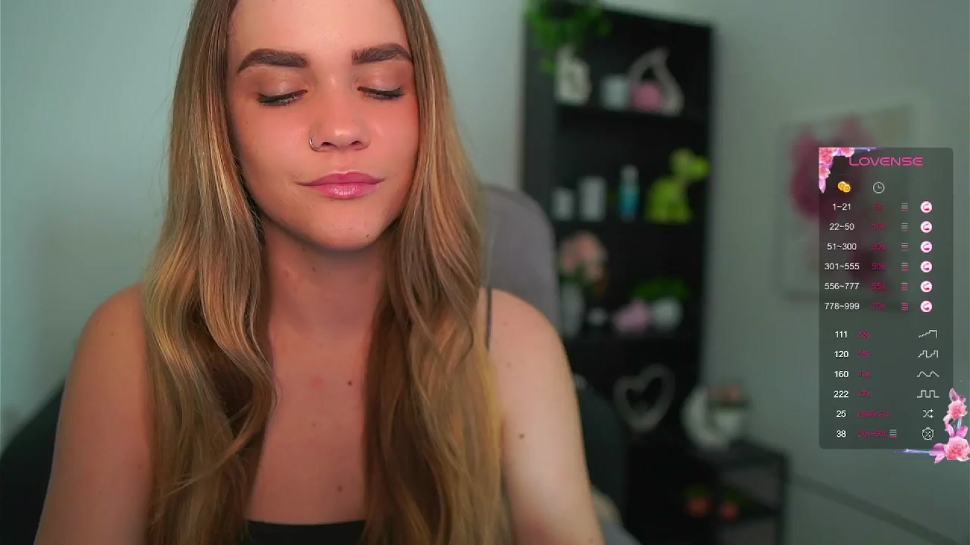 Gallery image thumbnail from Skyla_Novea_'s myfreecams stream on, 05/16/2024, 10:49 image 10 of 20