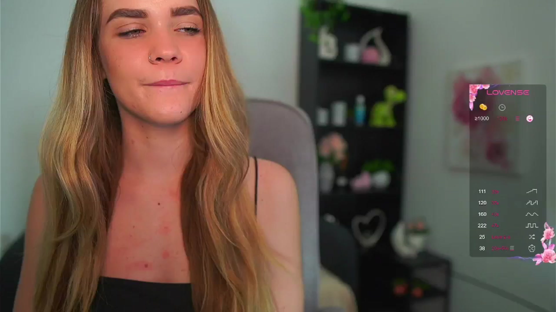 Gallery image thumbnail from Skyla_Novea_'s myfreecams stream on, 05/16/2024, 12:42 image 7 of 20